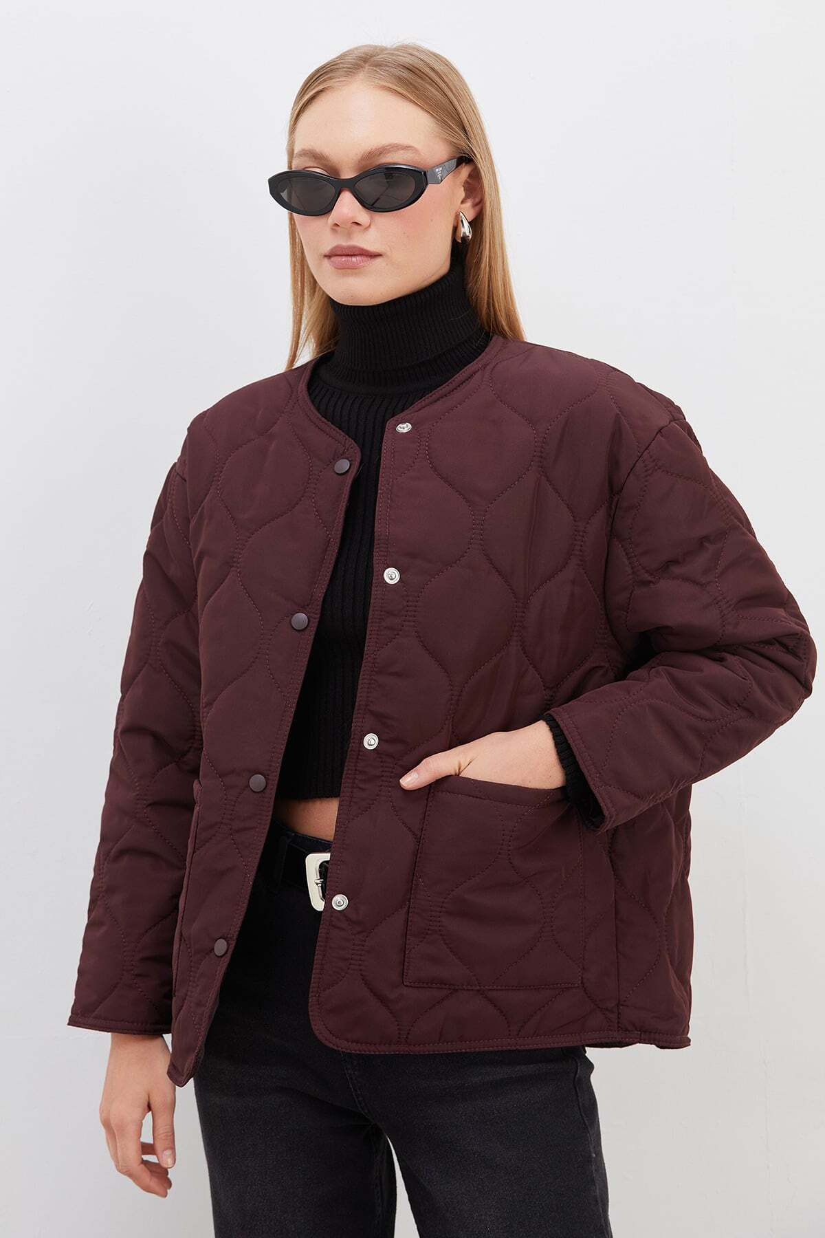 Fulla Moda Su Yolu Desenli Kapitone Çıtçıtlı Mont görsel 4