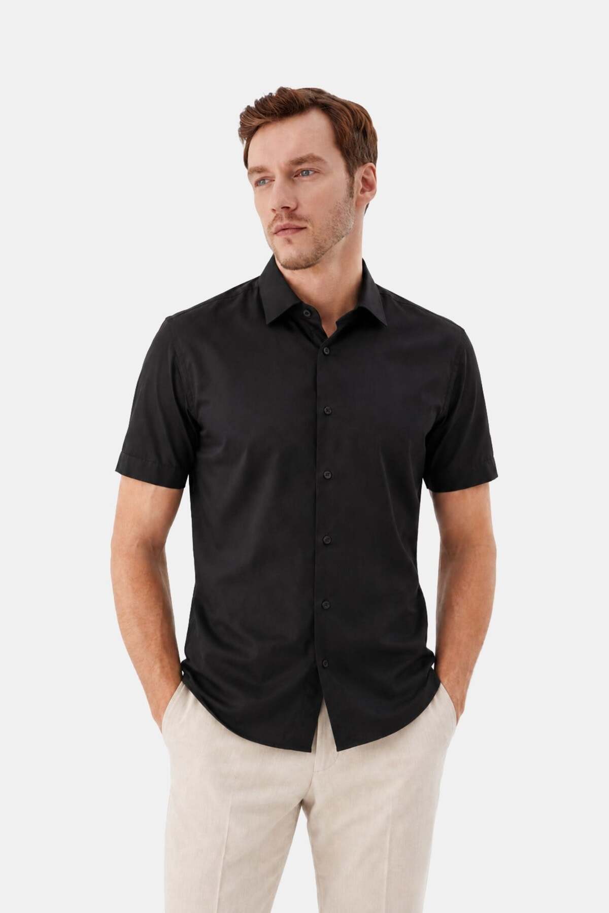Siyah Pamuklu Regular Fit Kısa Kollu Klasık Yaka Gömlek — مشکی SS2100192-R001 — تصویر 2 از 7