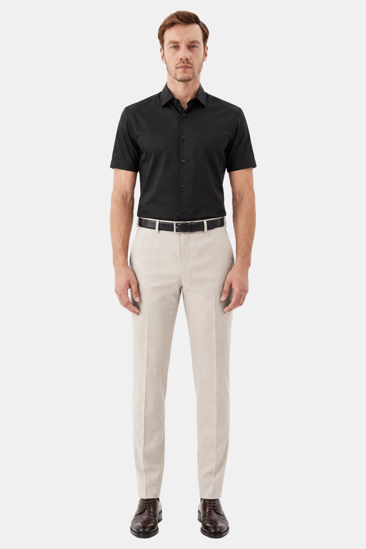 Sabri Özel Siyah Pamuklu Regular Fit Kısa Kollu Klasık Yaka Gömlek — مشکی SS2100192-R001