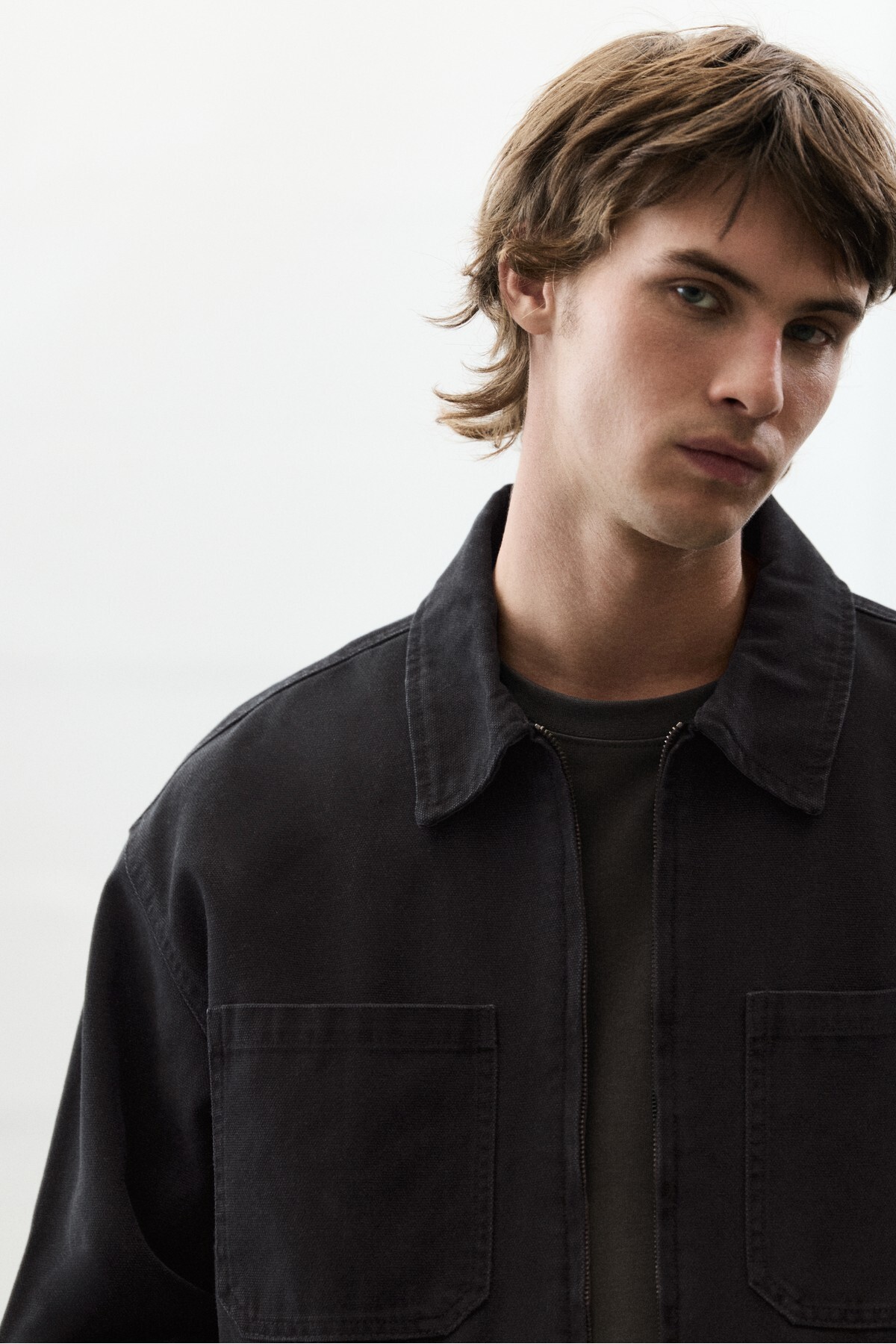 Pull & Bear Fermuarlı ince ceket görsel 5