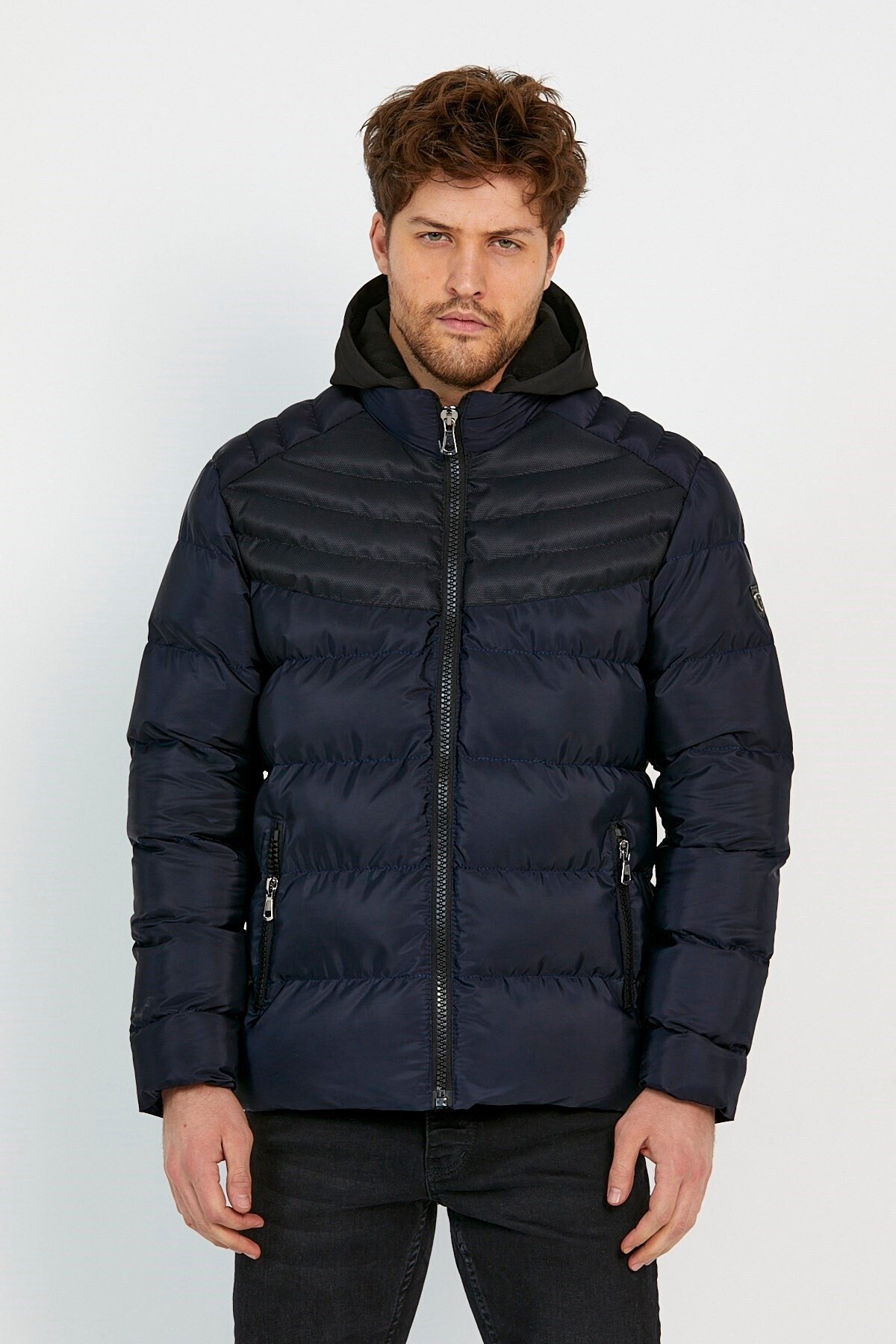 Erkek Yeşil Su ve Rüzgar Geçirmez Softshell Kapüşonlu Kalın Kürklü Şişme Mont - Lacivert
