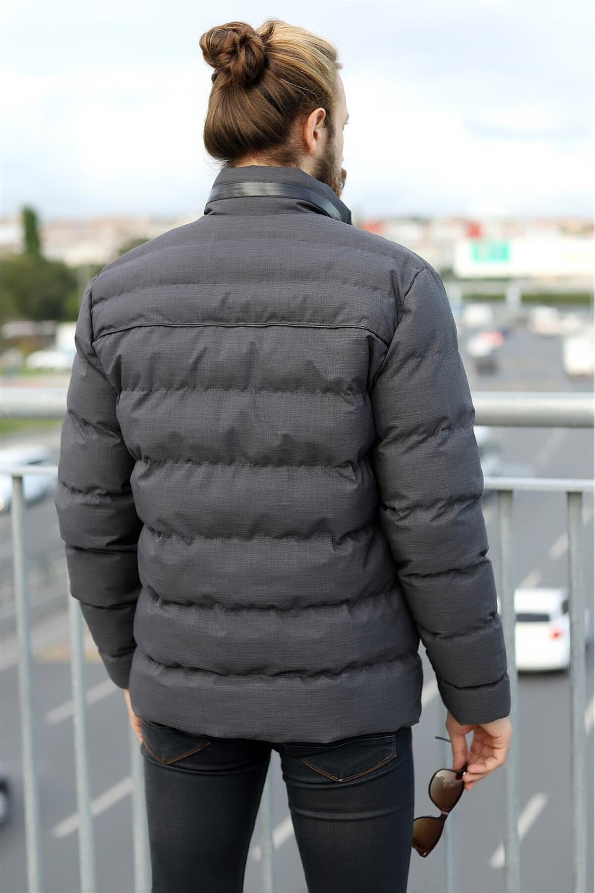Erkek Gri Su ve Rüzgar Geçirmez Dik Yaka Regular Şişme Kaban & Mont görsel 5