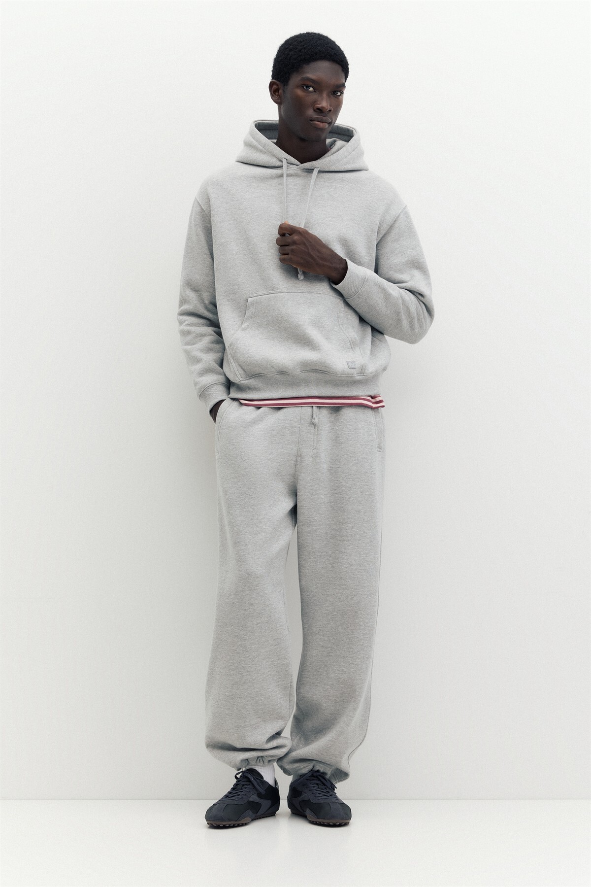 Basic bol kesim spor pantolon