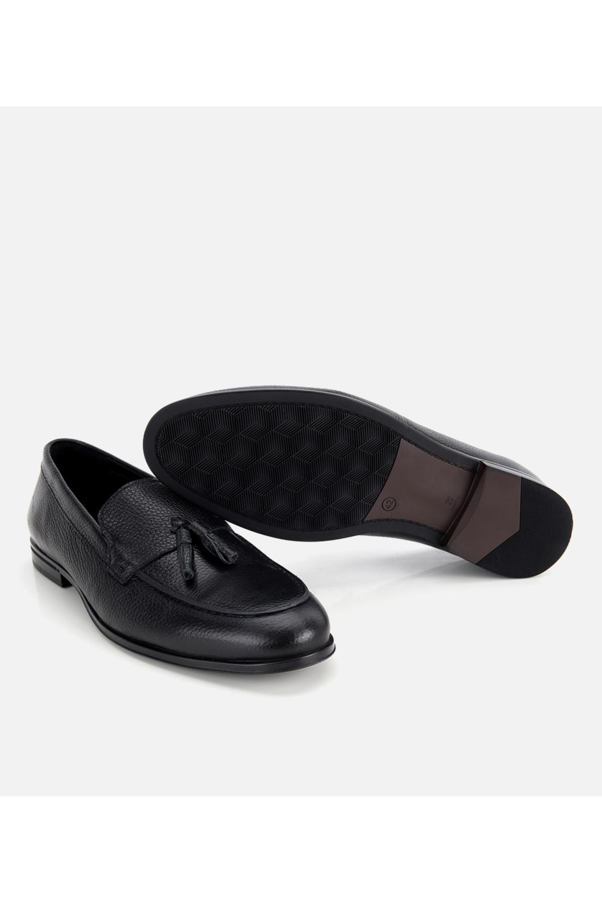 Hotiç Erkek Deri Siyah Yumuşak Dokulu Püskül Detaylı Klasik Loafer görsel 6