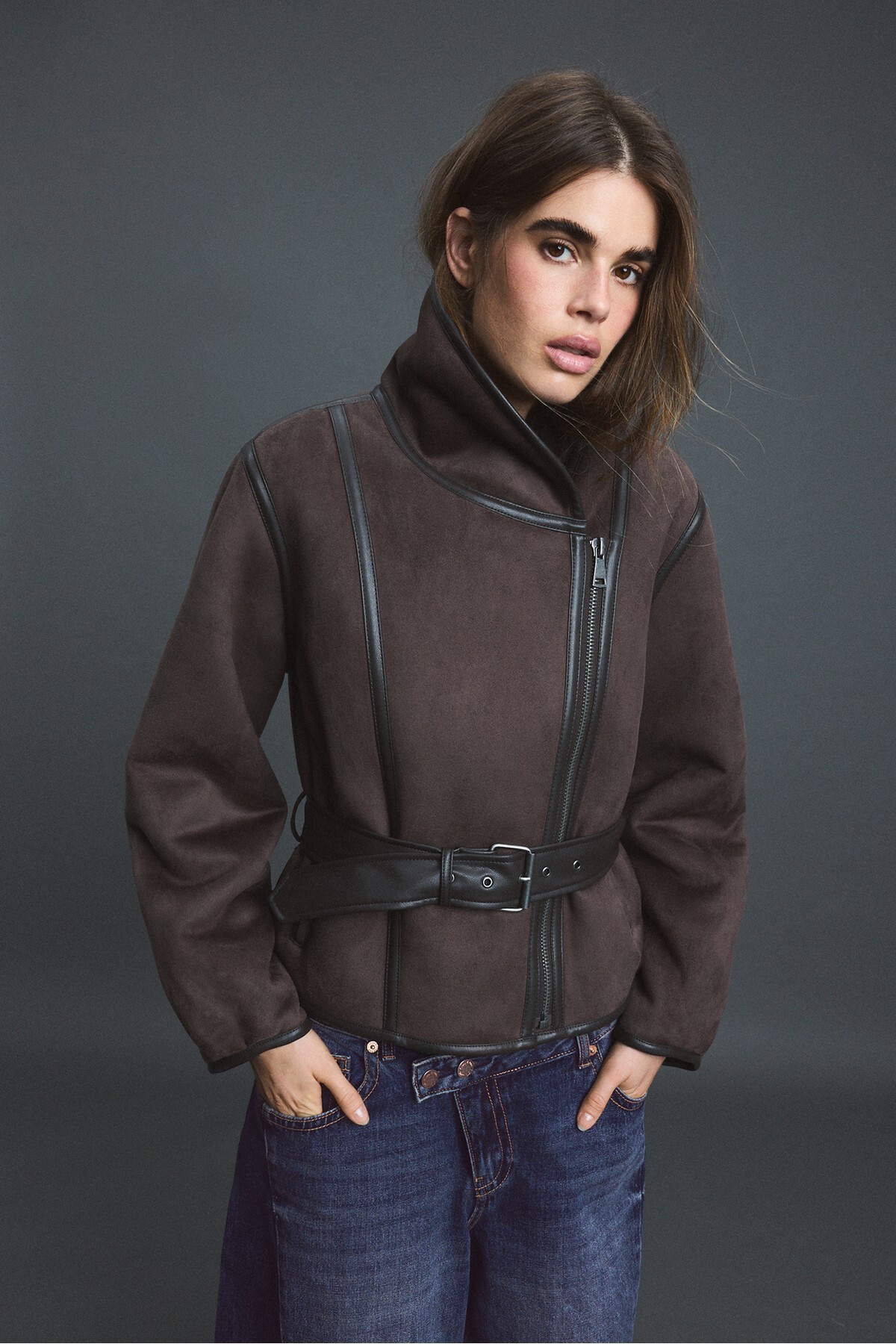 Stradivarius İçi kürklü kruvaze ceket görsel 3