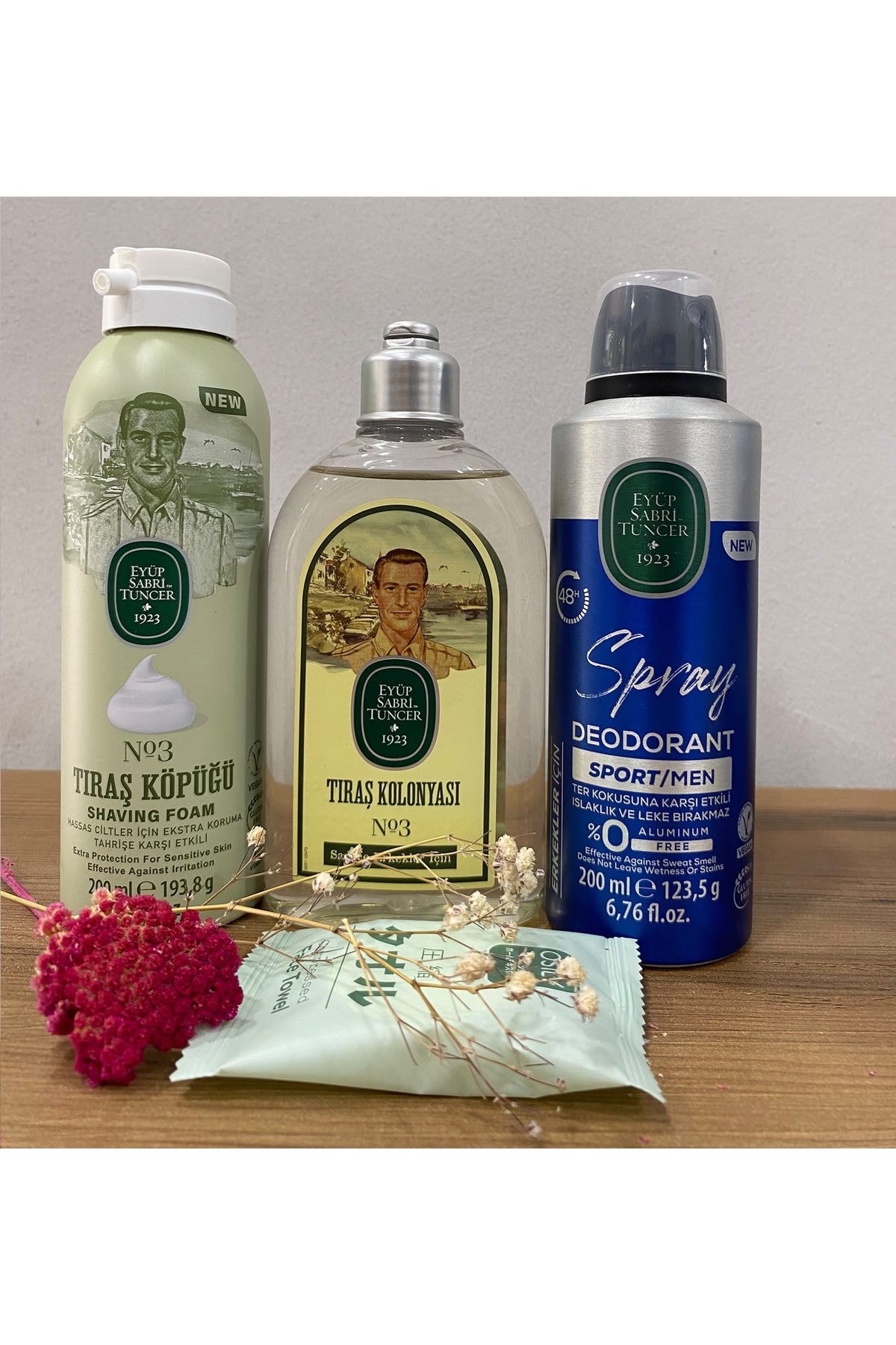Eyüp Sabri Tuncer ERKEK ÜÇLÜ BAKIM SETİ, TIRAŞ KOLONYASI 250ML NO3, KÖPÜĞÜ 200ML, NO3, SPORT SPREY DEODORANT 200ML, Compressed face towel — hpro-estseries0714