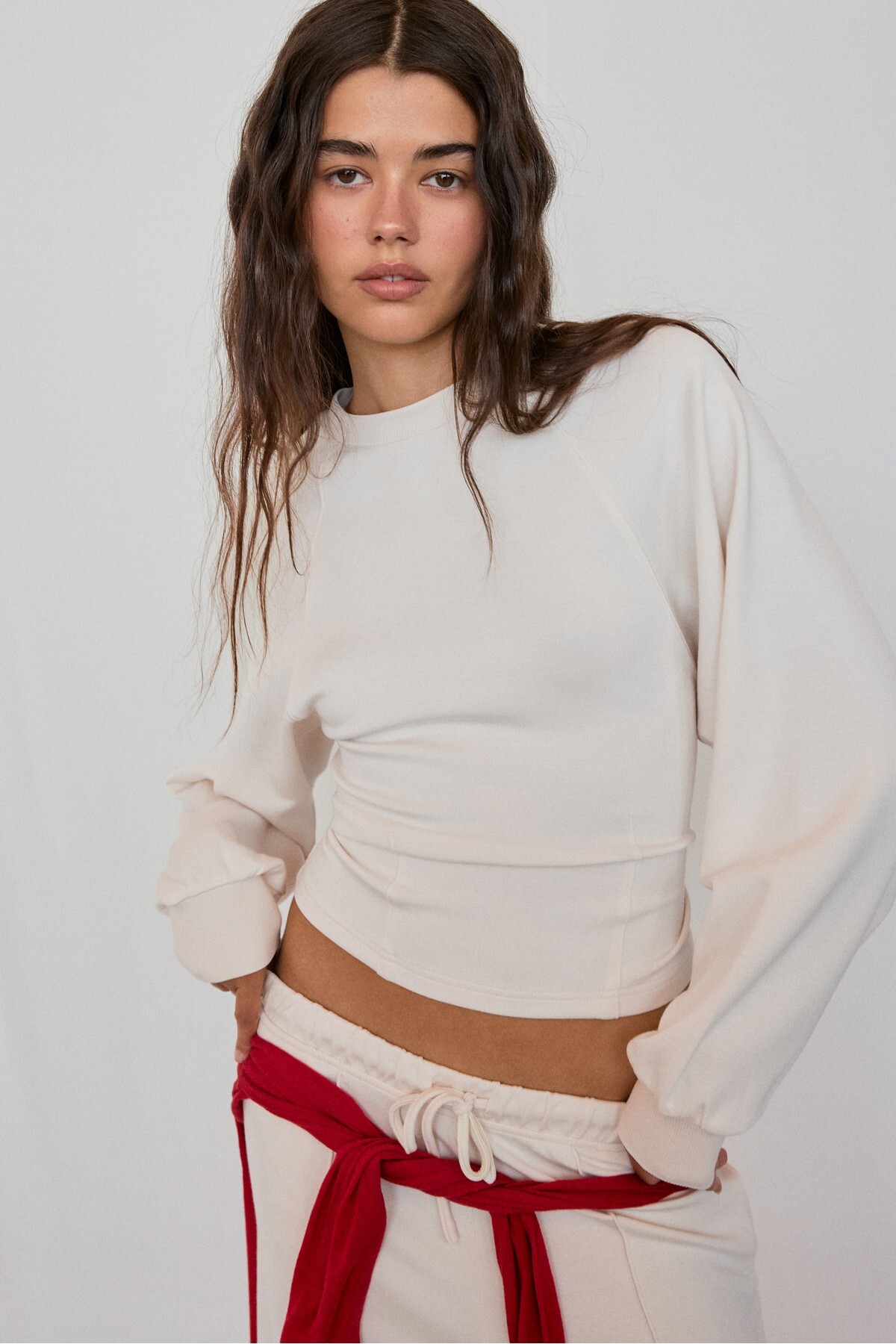 Stradivarius Yumuşak dokulu, beli oturan sweatshirt