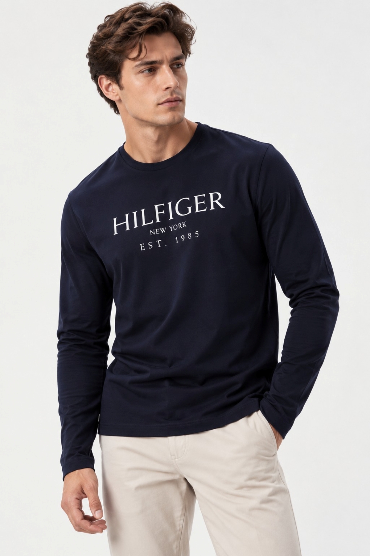 تیشرتمردانهTommy Hilfigerمشکی