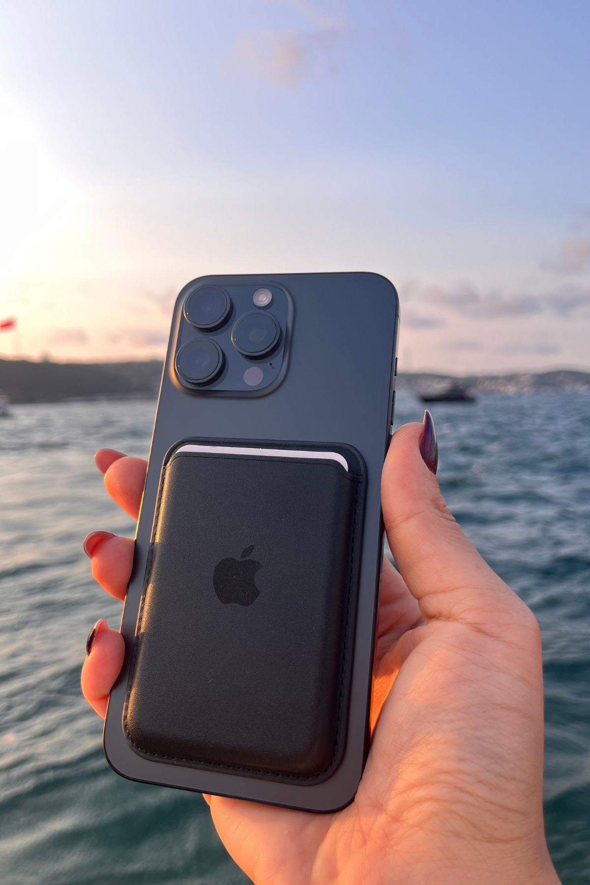 L'eDoren Iphone Uyumlu Telefon Arkası Magsafe Deri Cüzdan Kartlık İos Ölçüleri 10x6cm