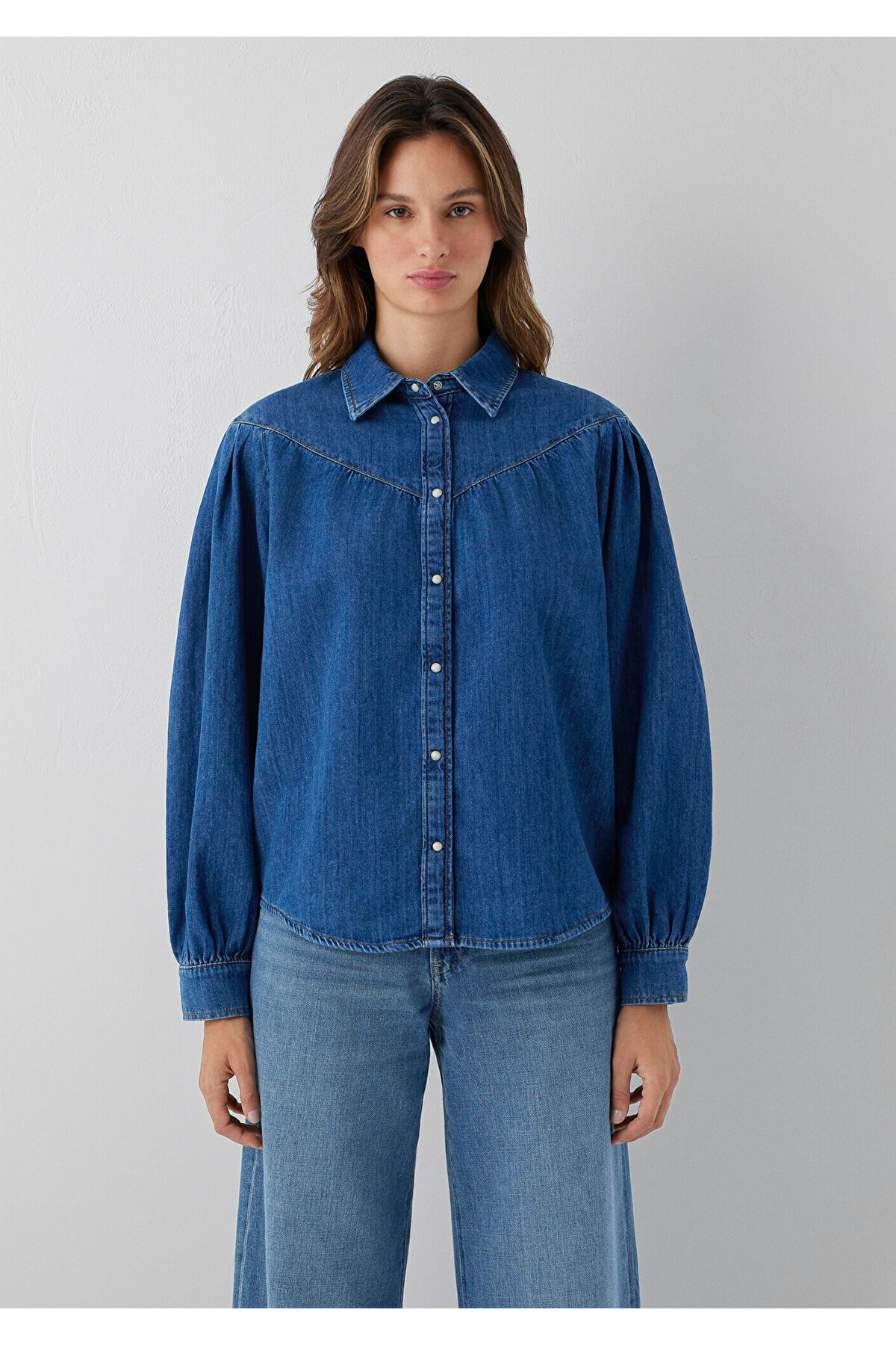 Iconic Indigo Mavisi Jean Gömlek Regular Fit / Normal Kesim 1217129-A6911 — آبی — تصویر 4 از 8