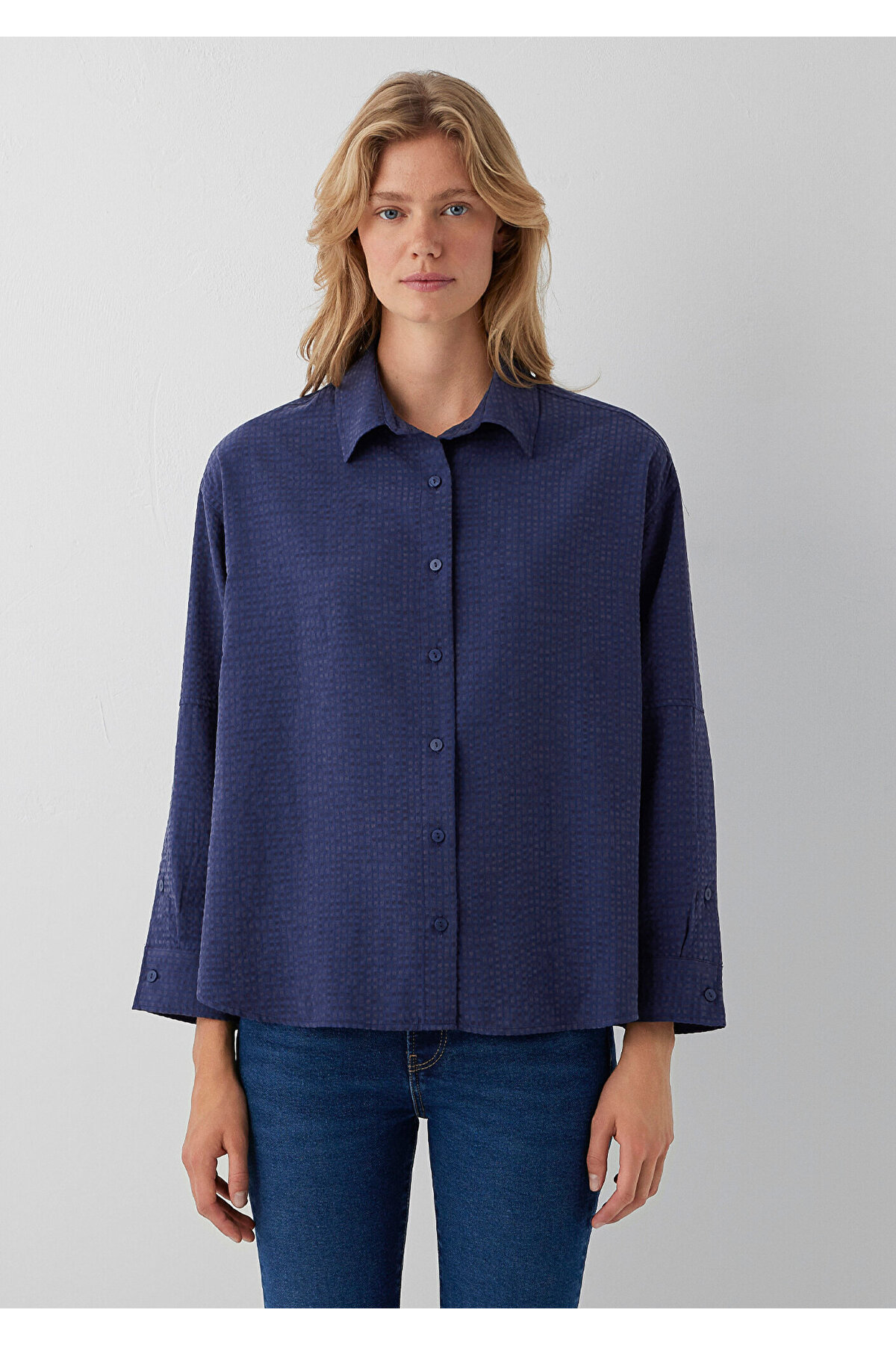 (Tencel™) Lyocell Karışımlı Lacivert Gömlek Oversize / Geniş Kesim 1220468-81617 — سرمه‌ای — تصویر 3 از 7