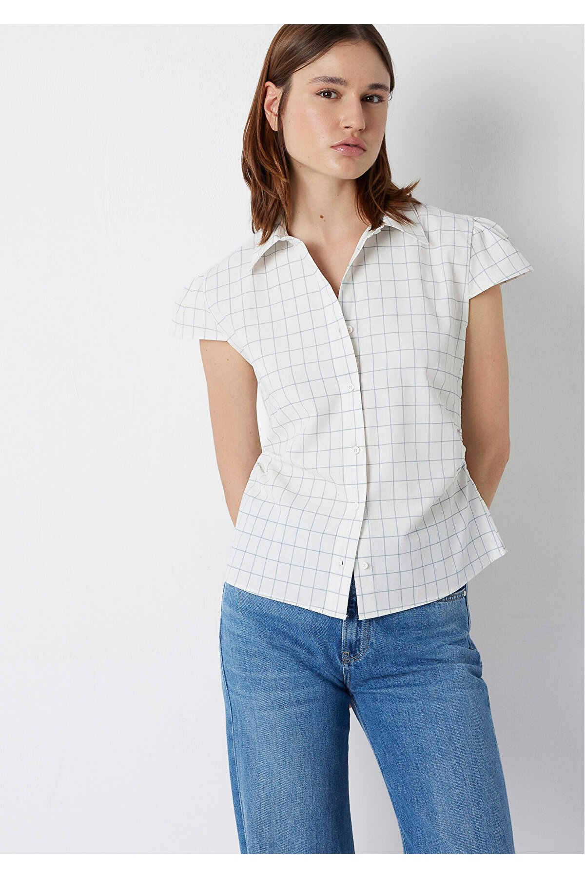 Kareli Kısa Kol Gömlek Slim Fit / Dar Kesim 1220431-A6900 — سفید — تصویر 3 از 8