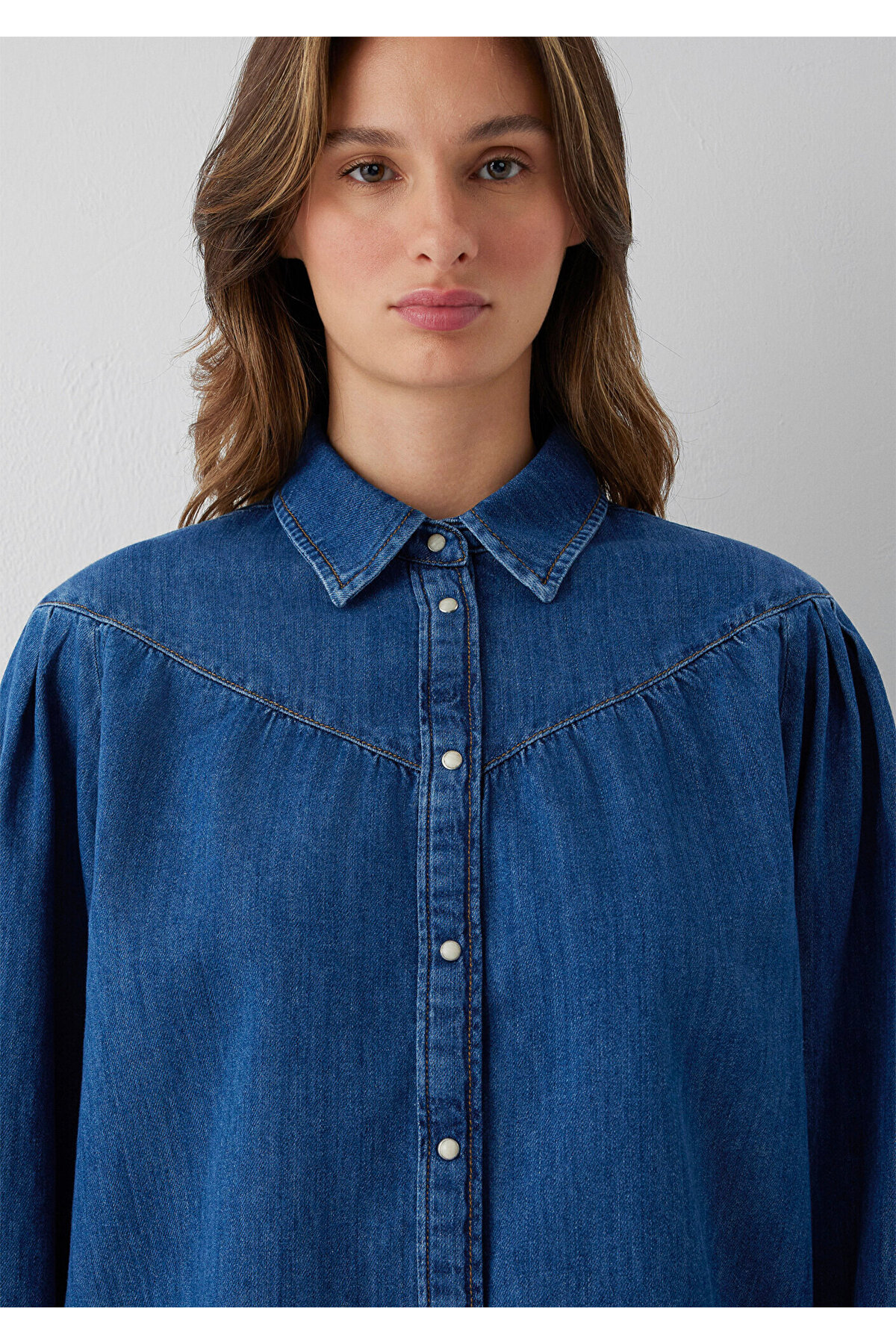 Iconic Indigo Mavisi Jean Gömlek Regular Fit / Normal Kesim 1217129-A6911 — آبی — تصویر 7 از 8