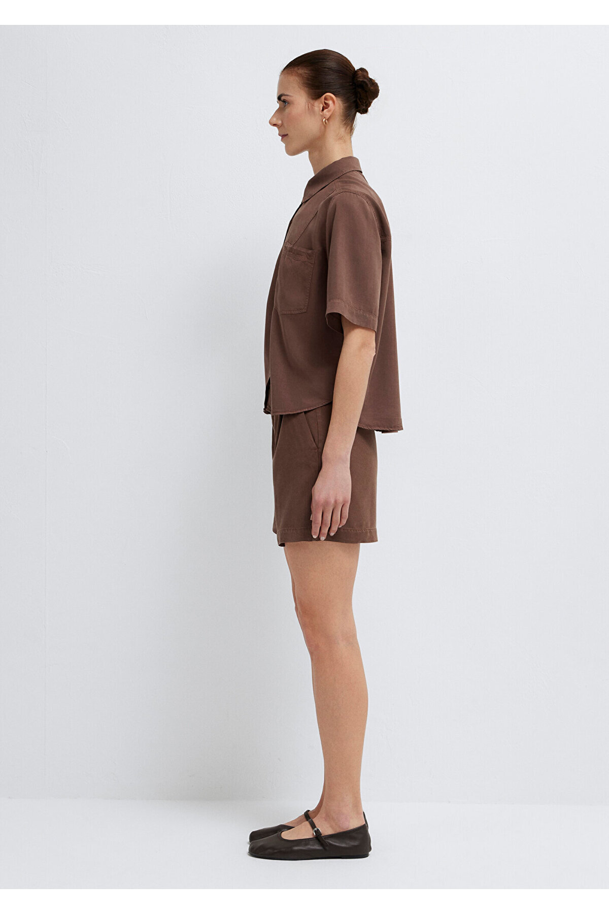 Kısa Kollu Kahverengi Gömlek Loose Fit / Bol Rahat Kesim 1211458-87537 — قهوه‌ای — تصویر 5 از 8