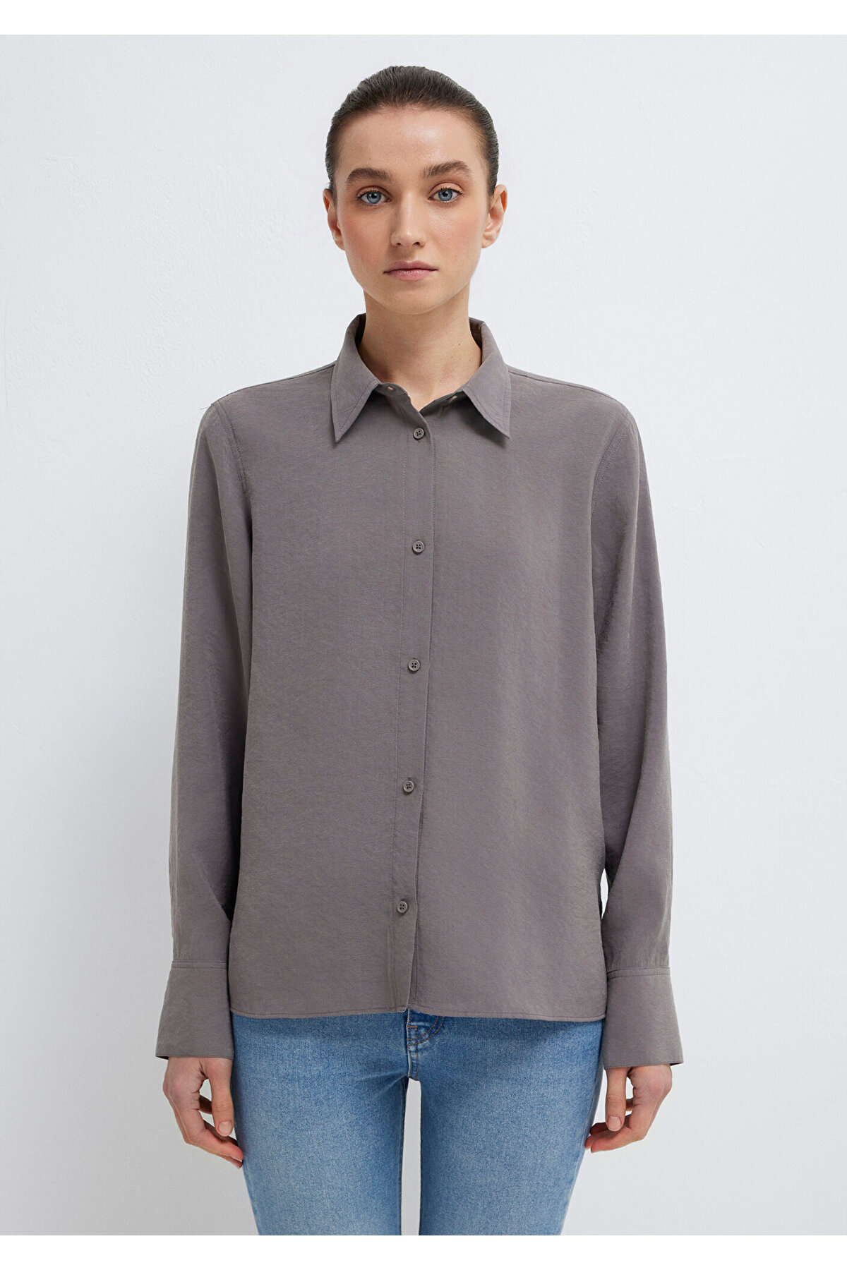 Gri (TENCEL™) Liyosel Karışımlı Gömlek Regular Fit / Normal Kesim 1211374-90721 — خاکستری — تصویر 3 از 8