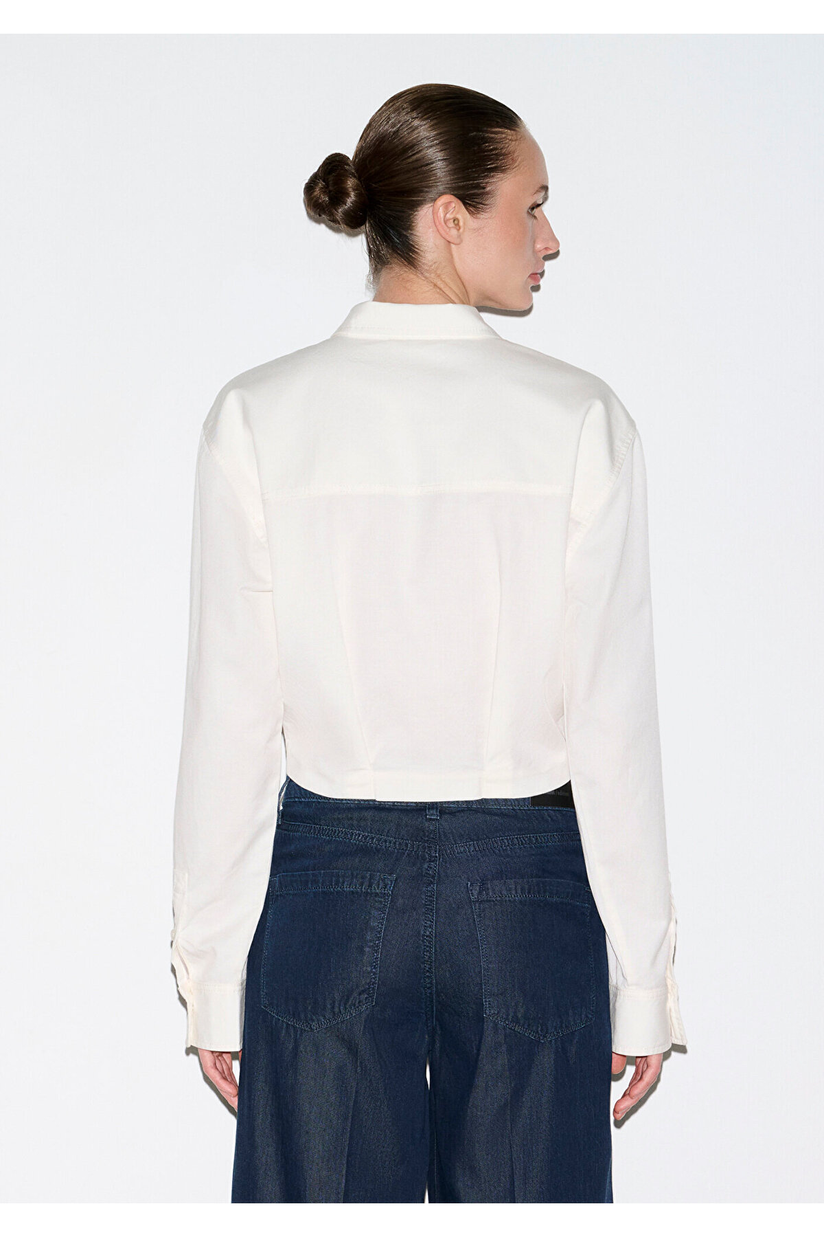 Ekru Crop Gömlek Loose Fit / Bol Rahat Kesim 1211430-70057 — اکرو — تصویر 4 از 5