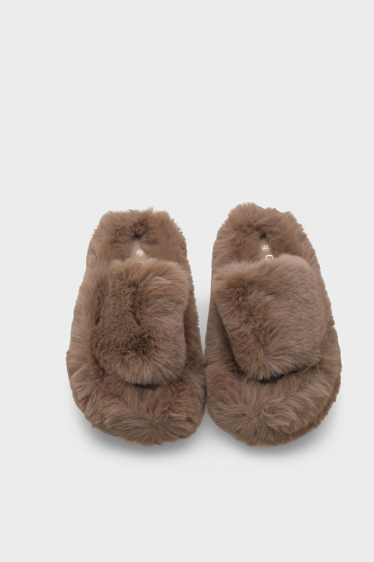 Capone Outfitters Nyssa Peluş Tüylü Kadın Ev Terliği görsel 5