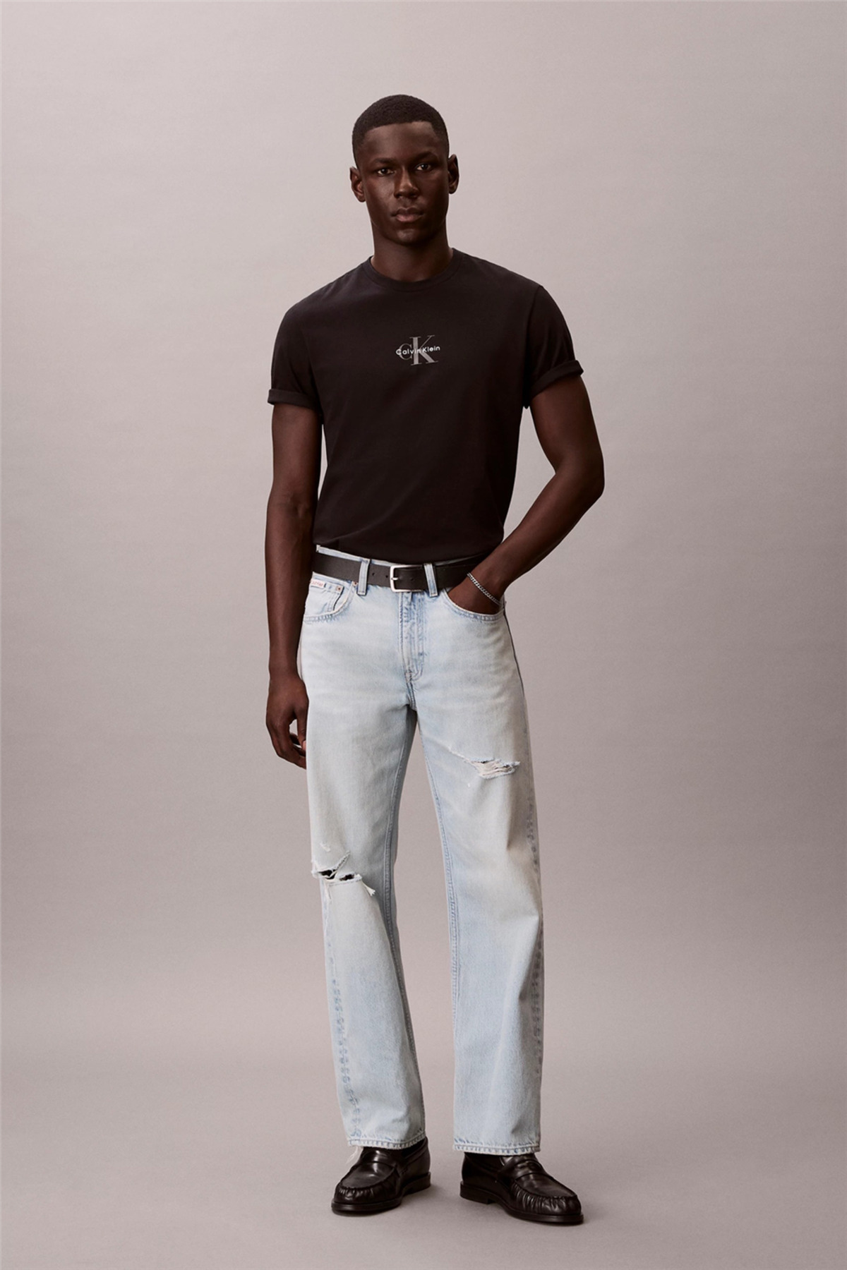 Calvin Klein Ss 30S Micro Monologo Tee Erkek Bisiklet Yaka T-Shirt Siyah görsel 3