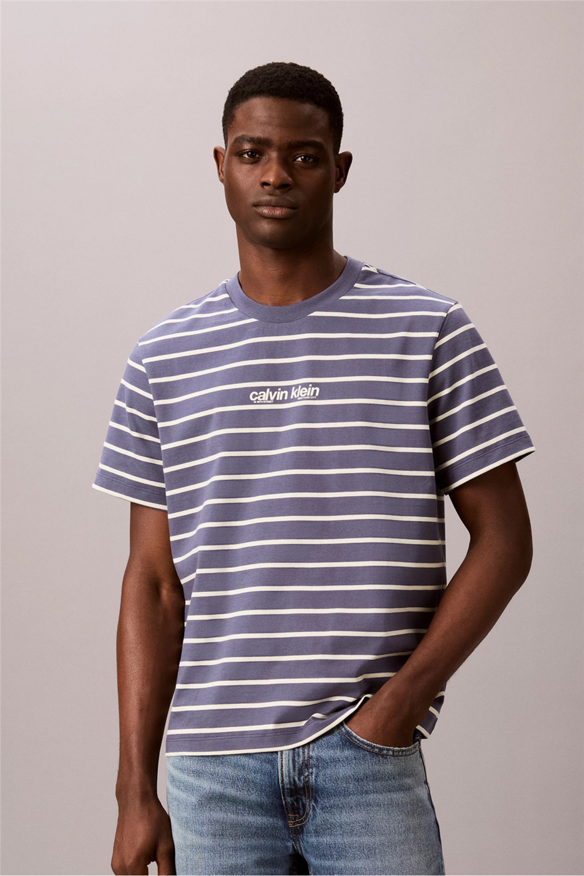 تیشرتمردانهCalvin Kleinآبی تیشرتمردانهCalvin Kleinآبی