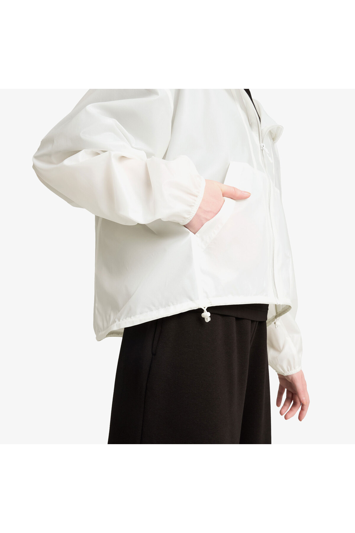 Puma Wardrobe Essentials Oversized Kadın Beyaz Rüzgarlık görsel 6