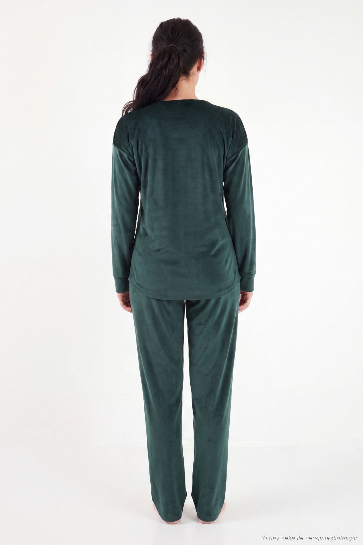 Lela Bisiklet Yaka Yumuşak Dokulu Parlak Kadife Pijama Takımı Kadın PİJAMA TAKIMI 6094209 görsel 5