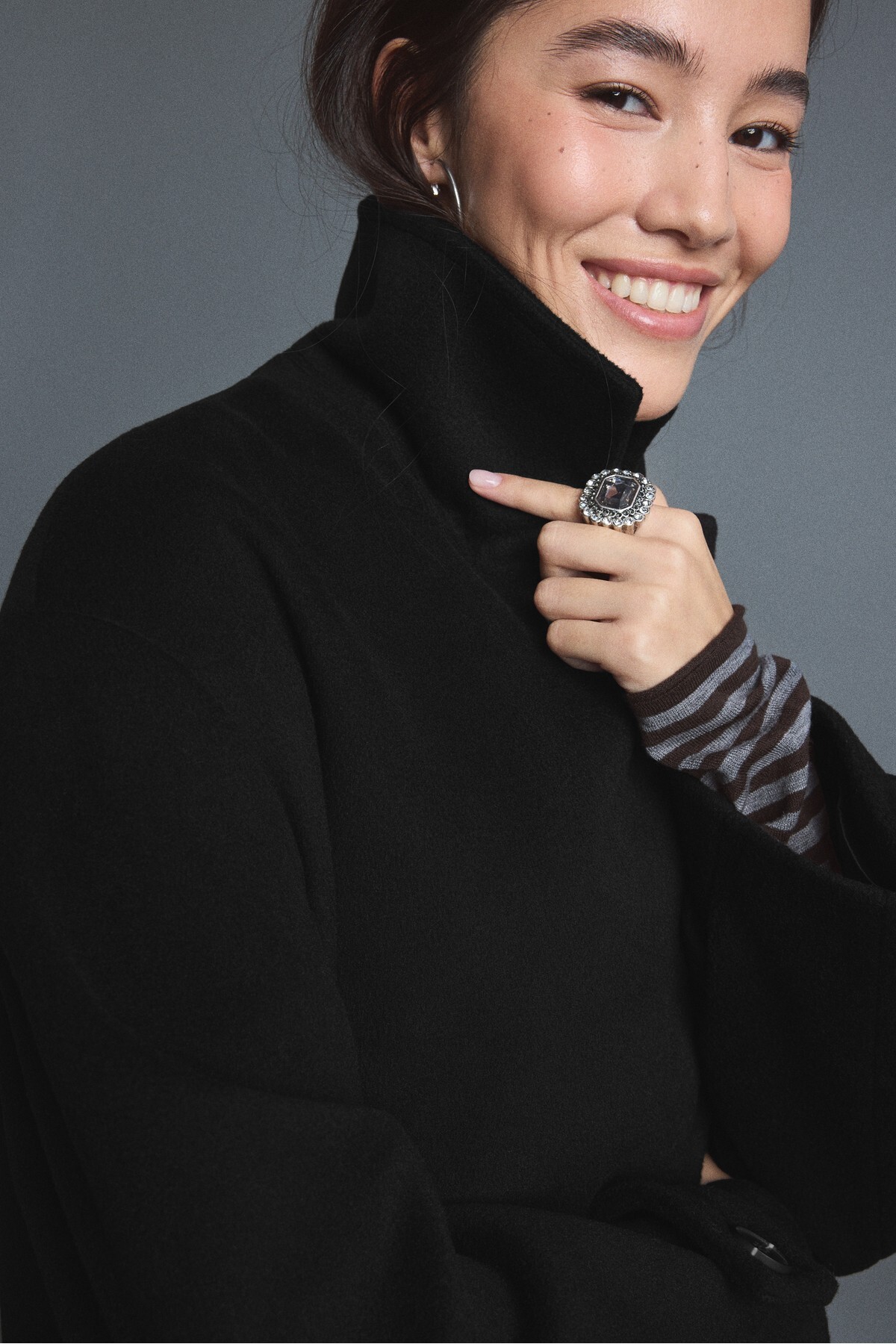 Stradivarius Yumuşak dokulu uzun oversize kaban görsel 5