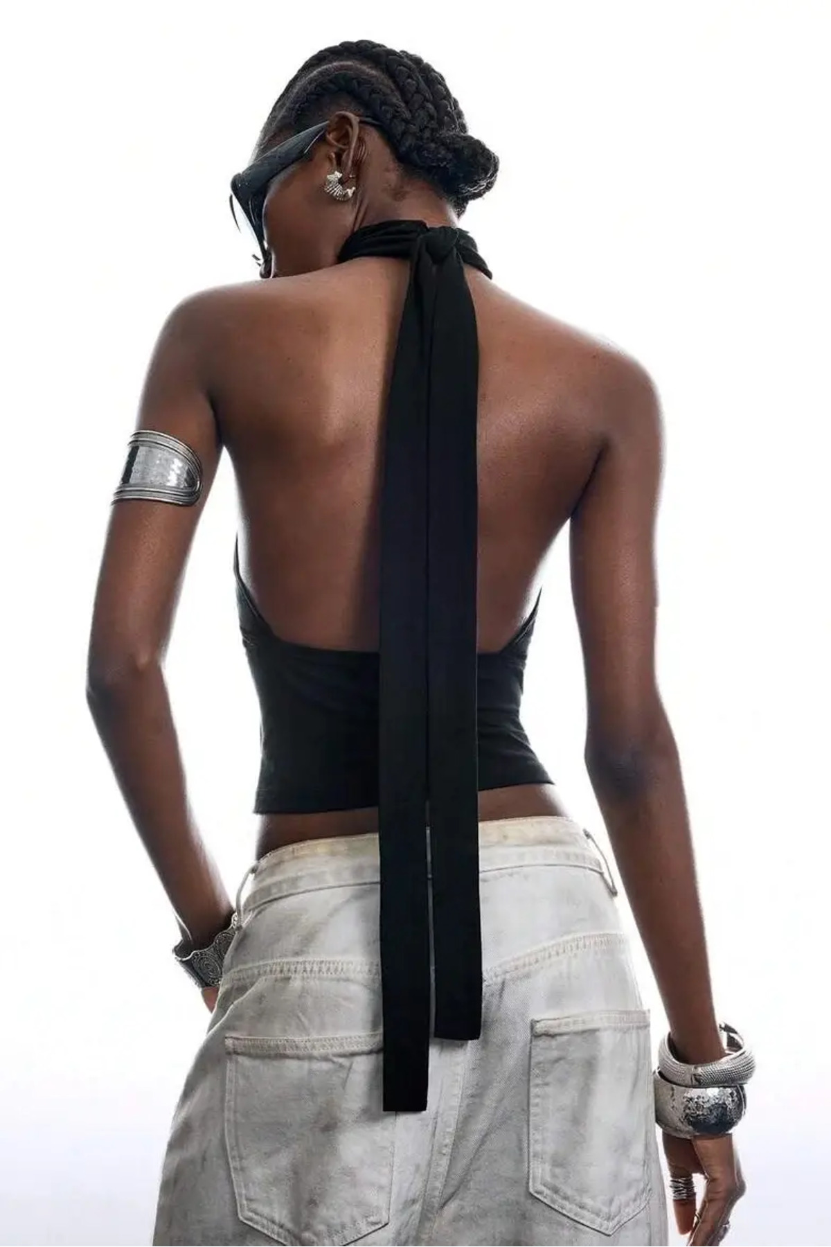 World Fashion Trends Sırtı Açık Halter Yaka Bluz - Siyah görsel 2