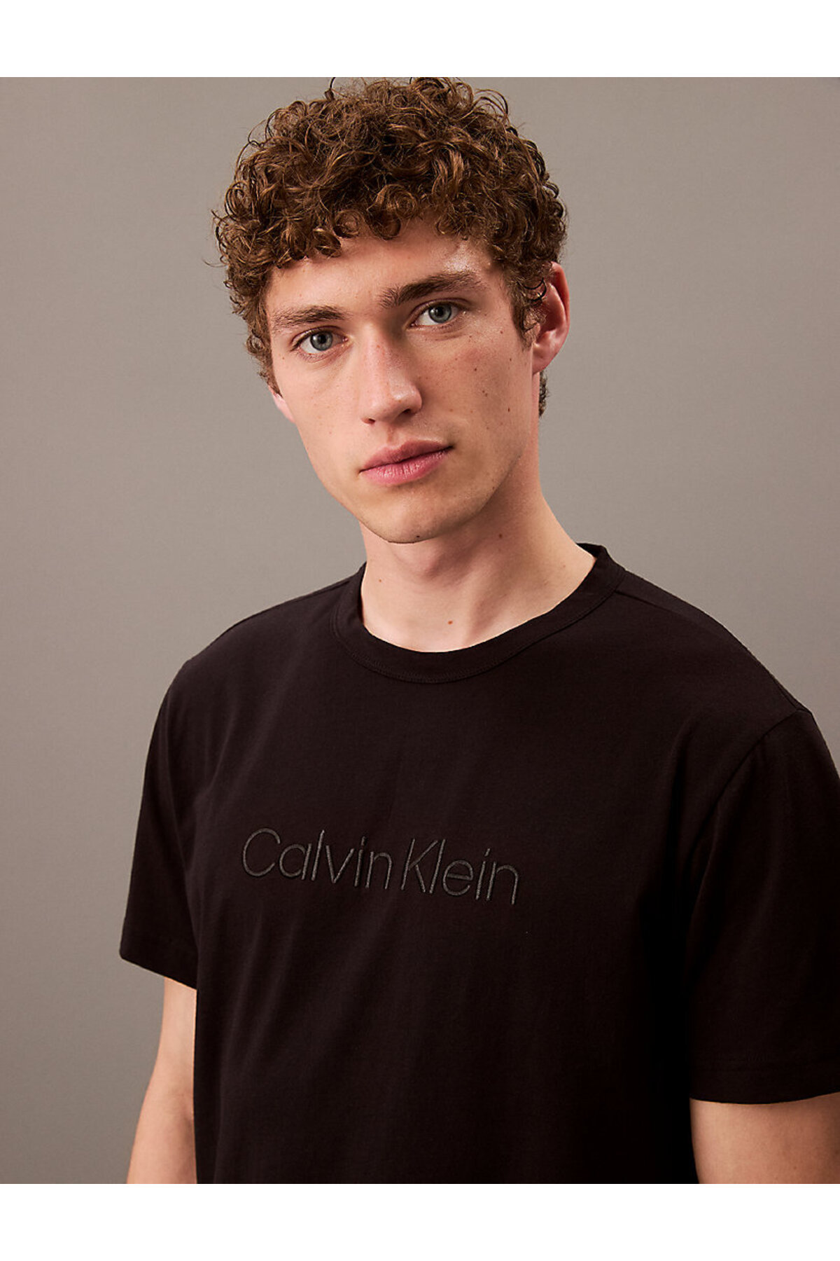 تیشرتمردانهCalvin Kleinمشکی