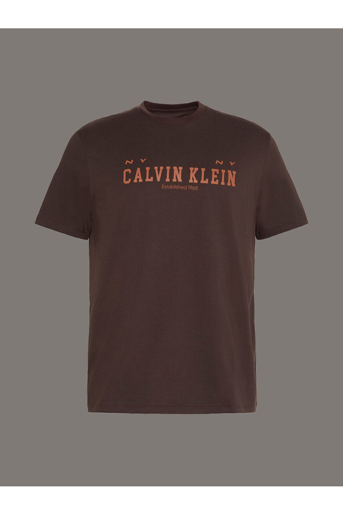 تیشرتمردانهCalvin Kleinقهوه ای تیشرتمردانهCalvin Kleinقهوه ای