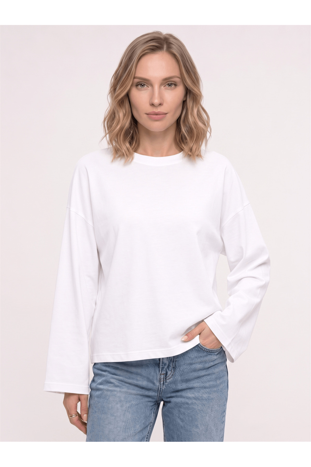 Co Trendiz Kadın %100 Pamuk Bisiklet Yaka Uzun Kollu T-shirt Beyaz