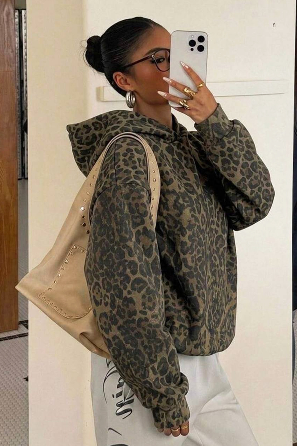 İlayda Toprak Hood Haki Leopar Desen Kapüşonlu Rahat Kalıp Hoodie Günlük Uzun Kollu Sweatshirt görsel 6