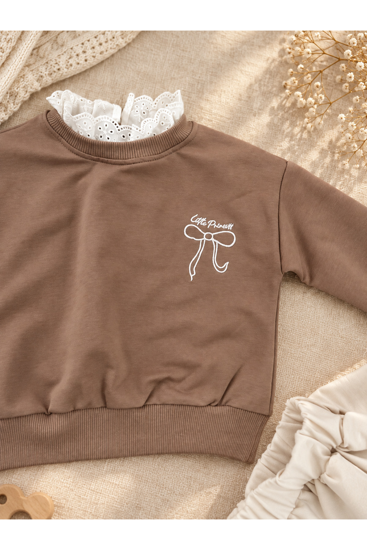 Kız Çocuk Kahverengi Denizci Yaka Sweatshirt ve Balon Etek 2’li Takım