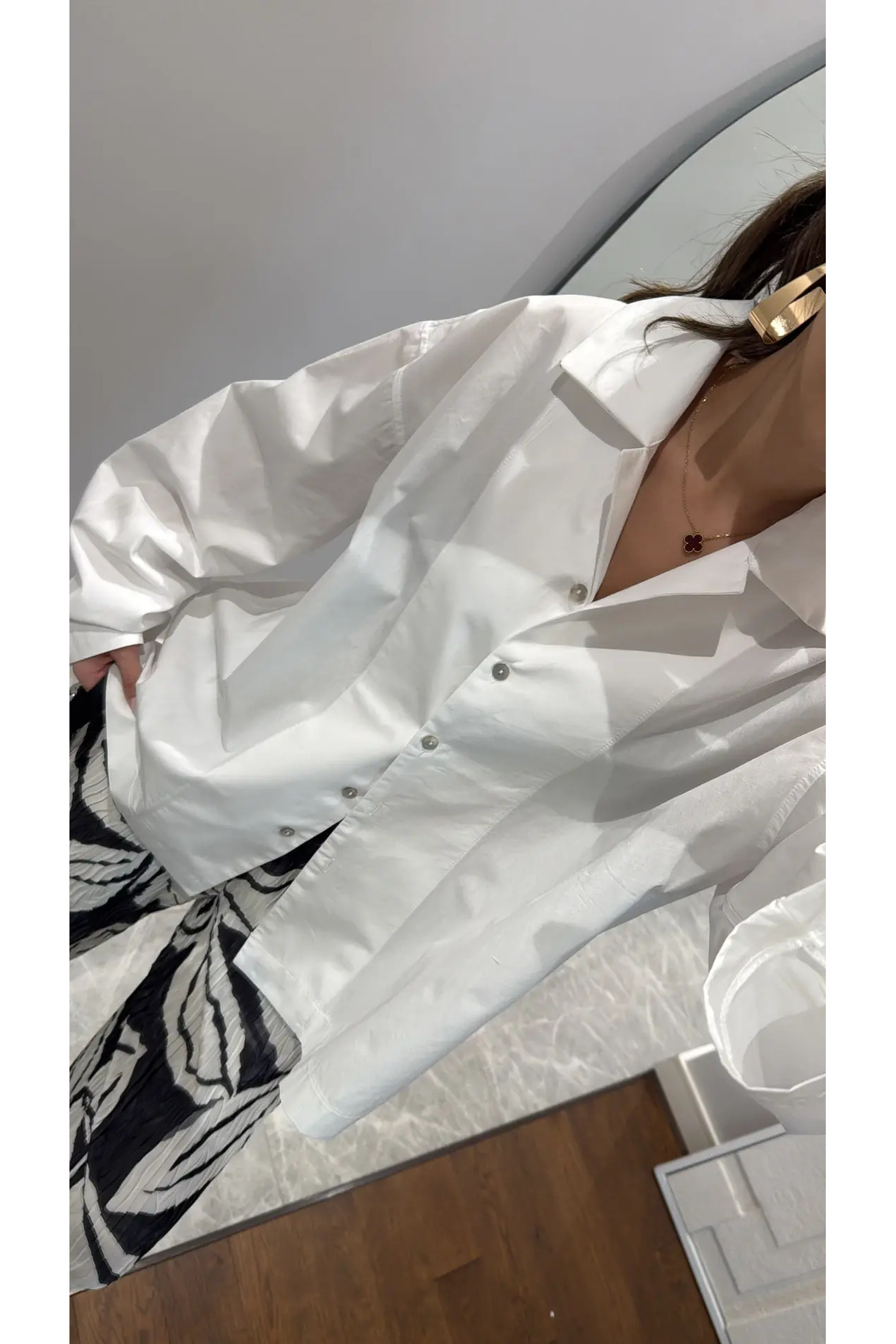 sinem kıvanç Oversize Poplin Gömlek görsel 2