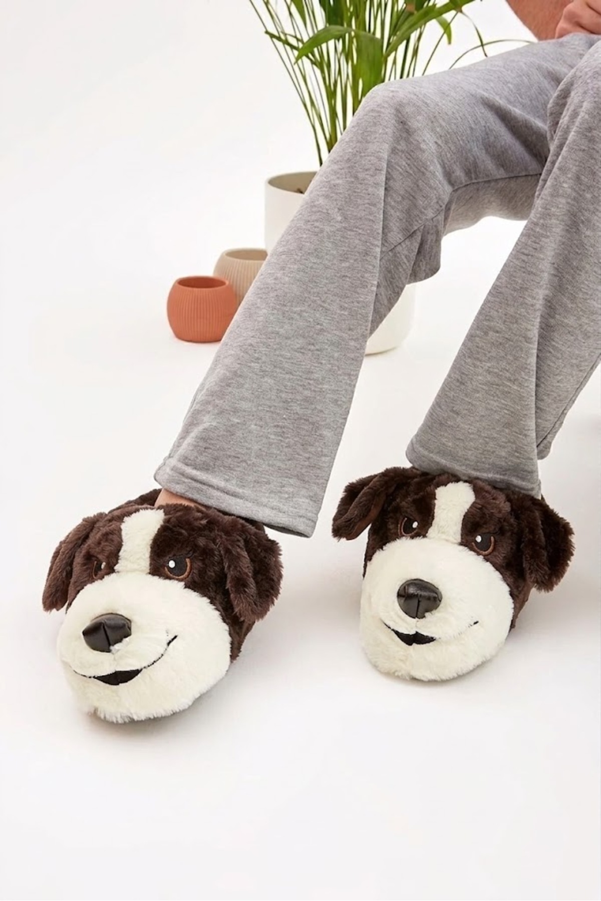 Moda Devrin Mdes Vizon Hayvanlı Sessiz Taban Panduf Sevimli Köpek Figürlü Peluş Ev Ayakkabısı