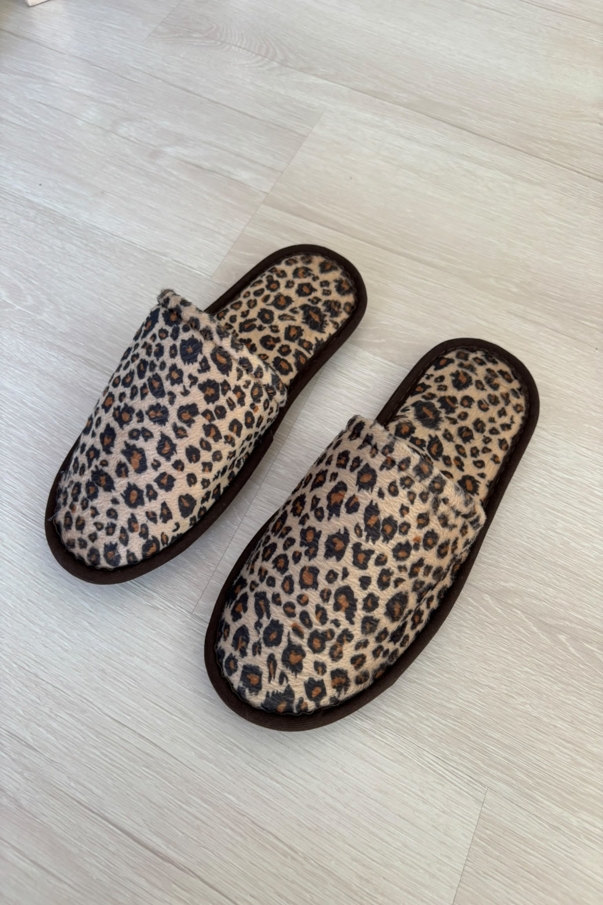 YILDIZ SHOES 3 Çift Kadın Ev terliği Leopar Desen Misafir Çeyiz Bohça Terliği görsel 2