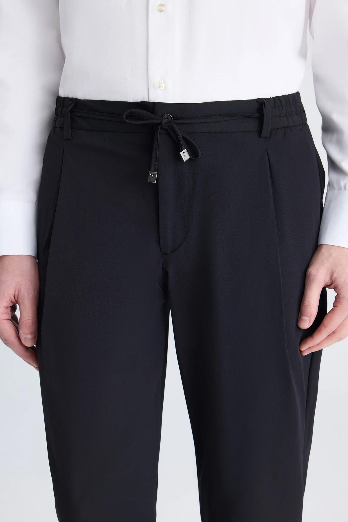 Relaxed Fit Siyah Jogger Pantolon — مشکی 5EC03TL02342M — تصویر 2 از 8