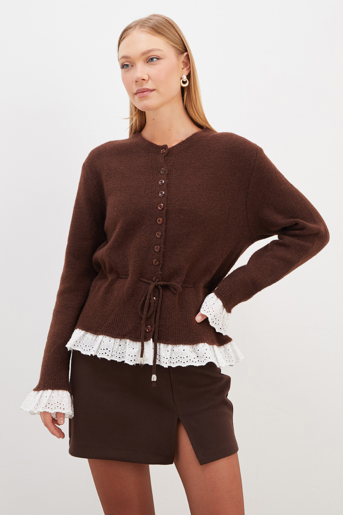 Fulla Moda Güpürlü Beli Bağlamalı Düğmeli Triko Hırka görsel 4