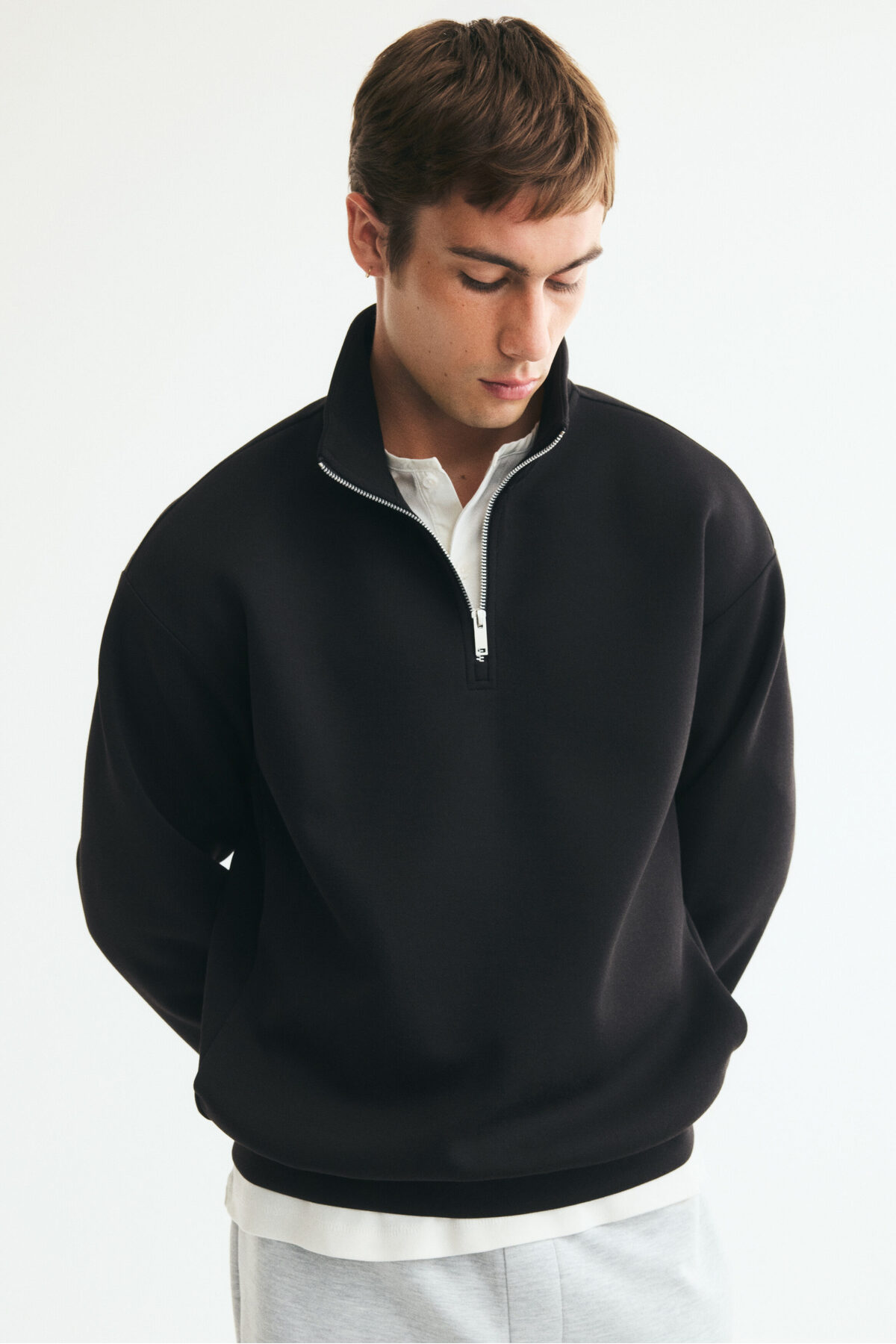 سویشرت نیم زیپ، مناسب برای راحتی و تناسب اندام اچ اند ام سویشرت H&M