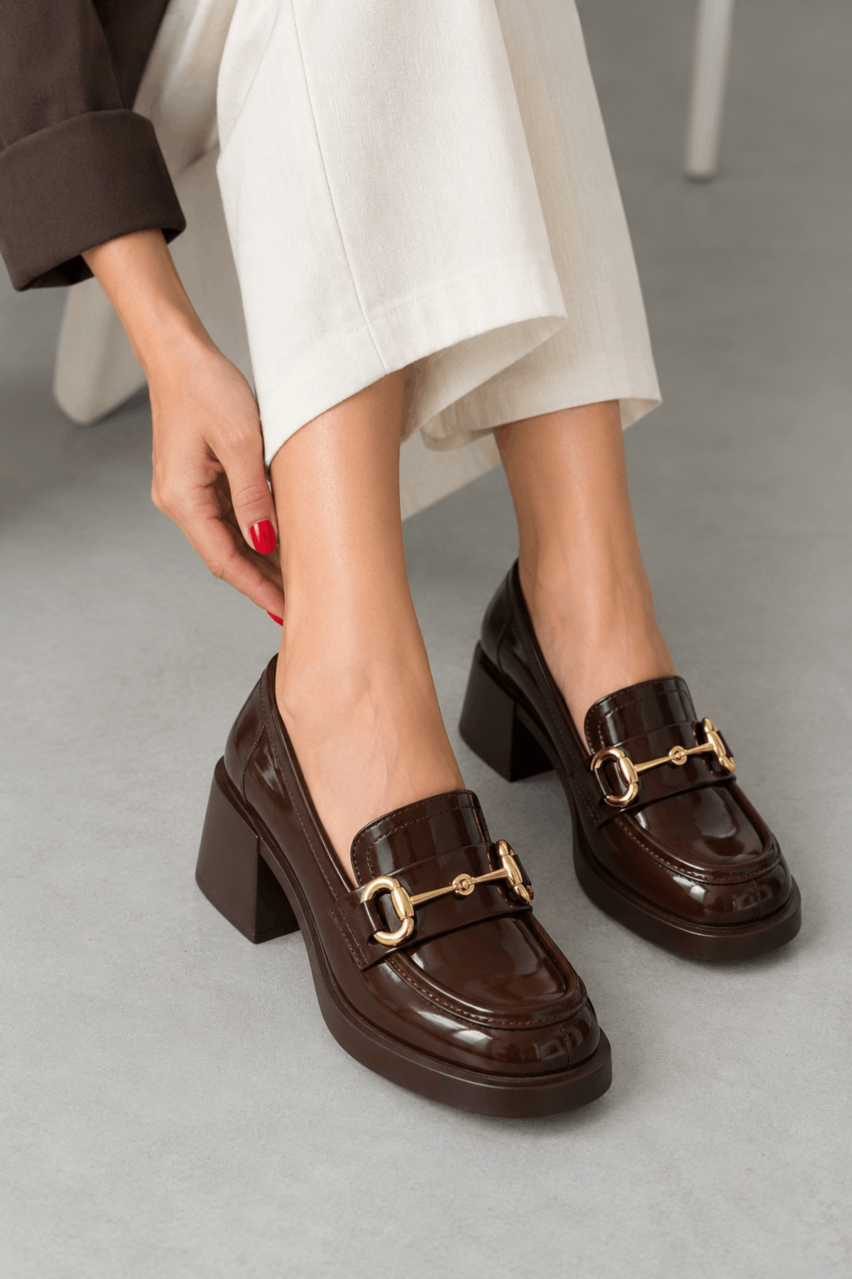 selin shoes Hily Gold Aksesuar Detay Kadın Loafer- KAHVE RUGAN