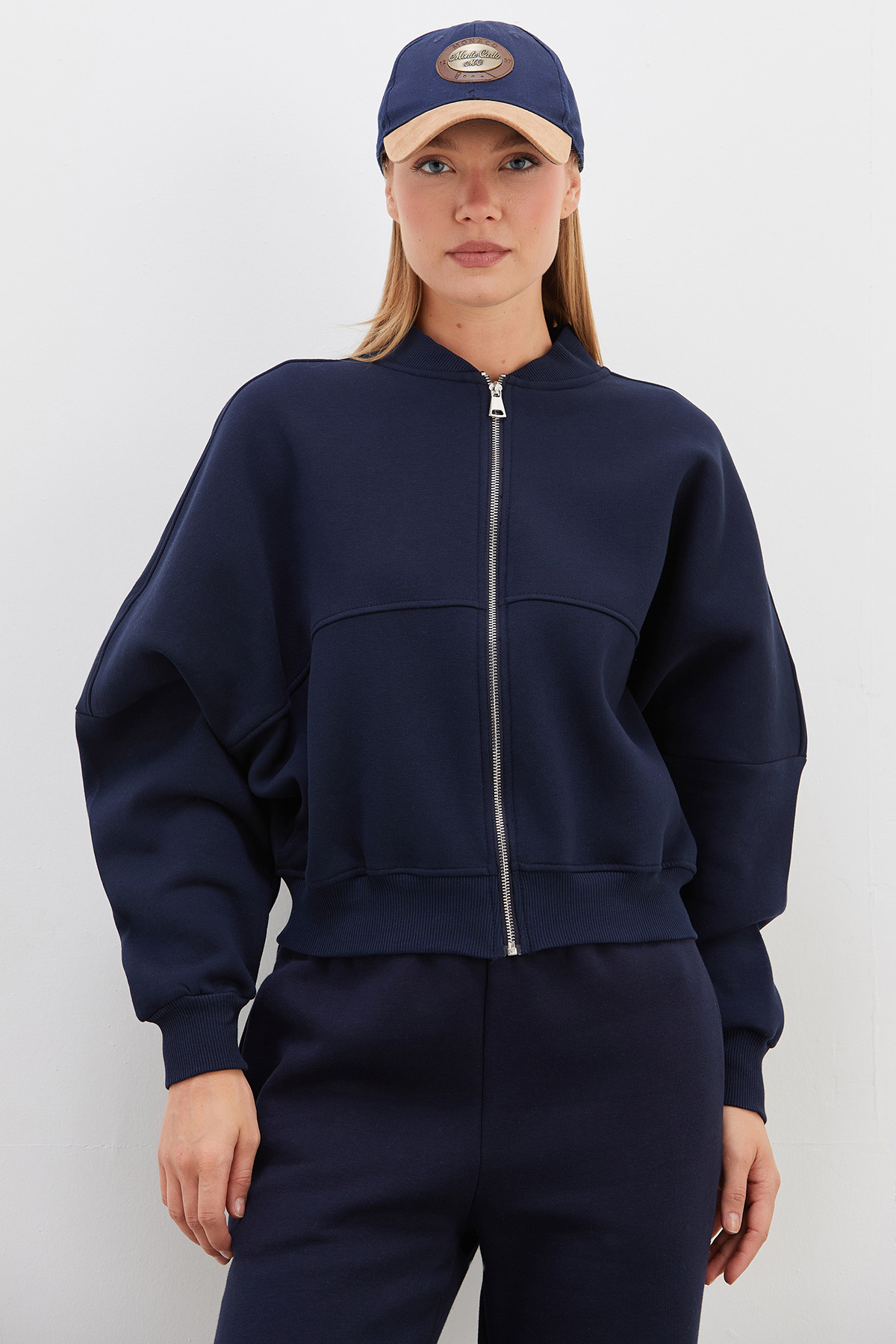 Fulla Moda 3 İplik Basic Fermuarlı Dik Yaka Crop Sweatshirt görsel 6