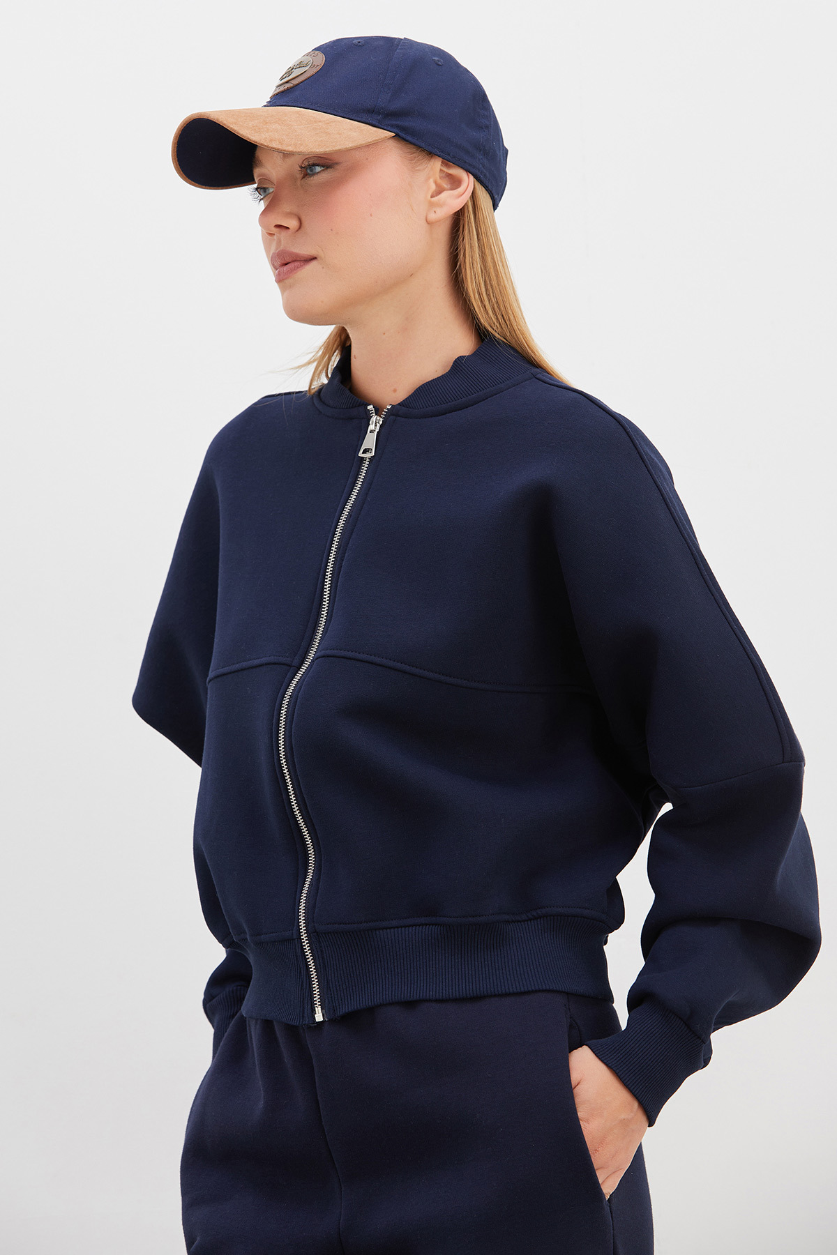 Fulla Moda 3 İplik Basic Fermuarlı Dik Yaka Crop Sweatshirt görsel 7
