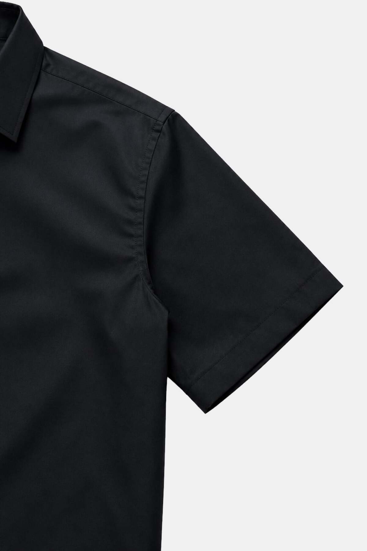Siyah Pamuklu Regular Fit Kısa Kollu Klasık Yaka Gömlek — مشکی SS2100192-R001 — تصویر 5 از 7