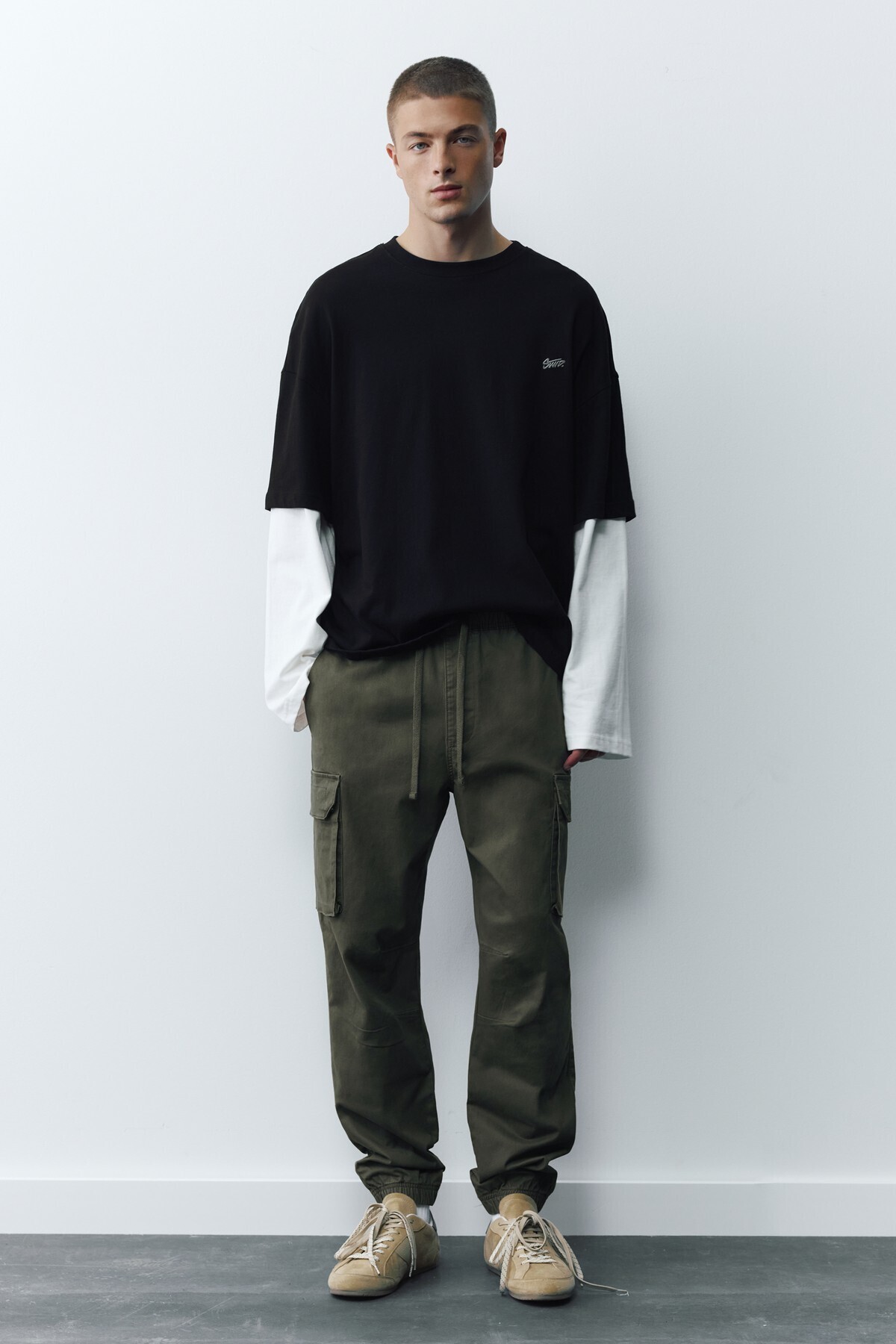 Pull & Bear شلوار جوگر باربری — خاکی G000C748864110