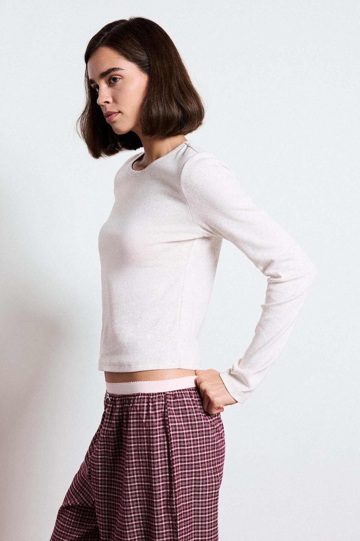 DeFacto Regular Fit Bisiklet Yaka Uzun Kollu Üst Ekose Desenli Geniş Paça Alt 2li Flanel Pijama Takımı H4398 görsel 4