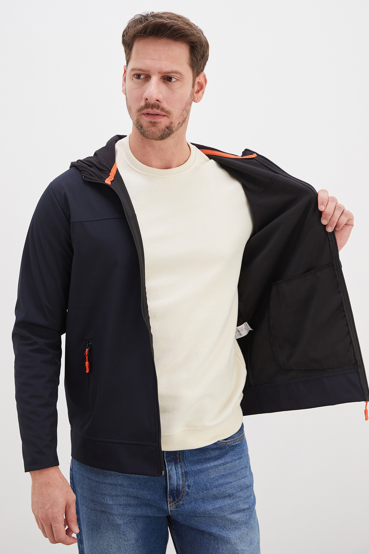 Fermuarlı Kapüşonlu Softshell Ceket — سرمه‌ای 27KERK6045144275 — تصویر 4 از 8