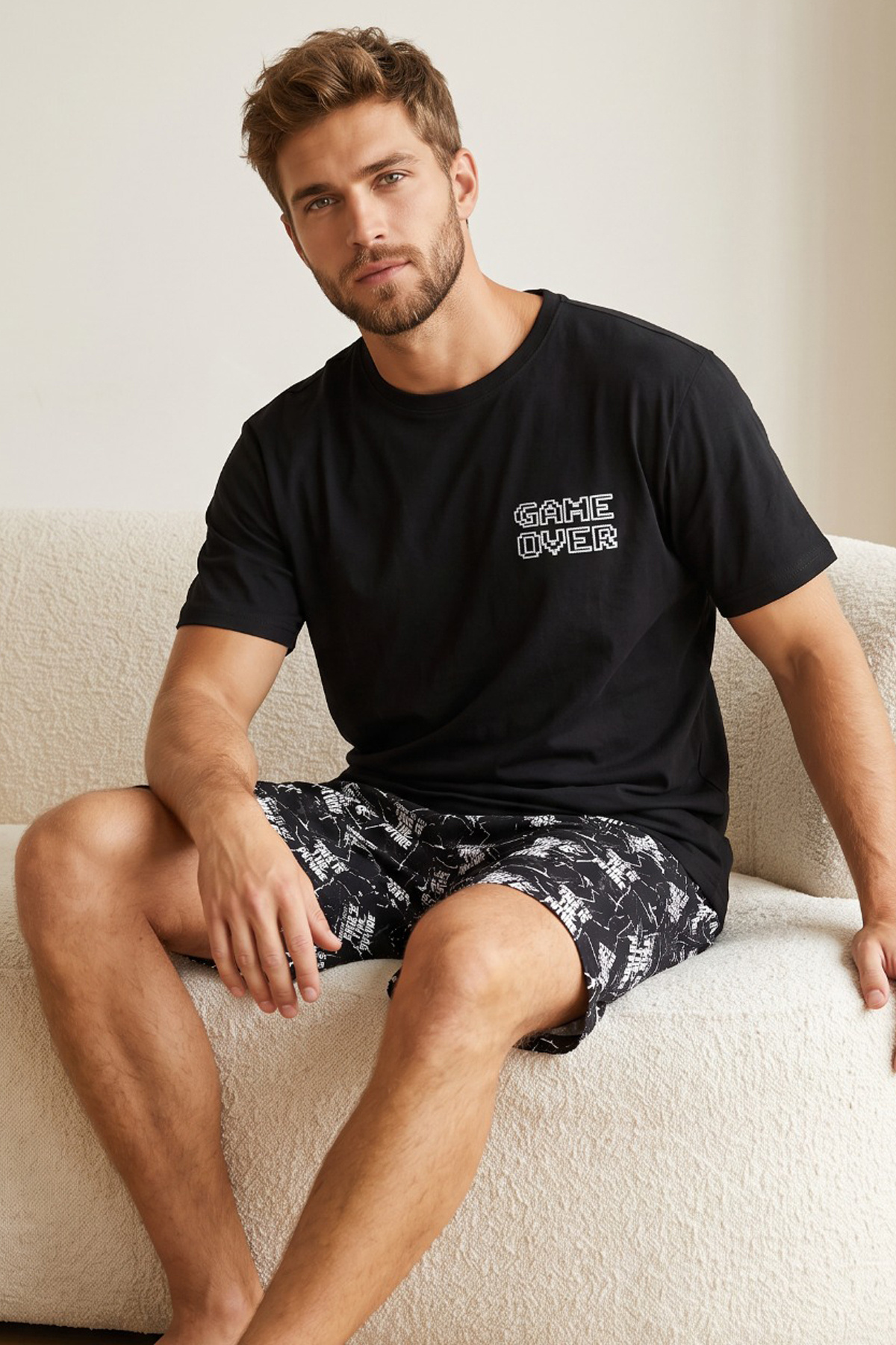 Siyah İnci Siyah Yazı Desenli Game Over Baskılı Örme Kısa Kollu Şortlu Pijama Takım 8005