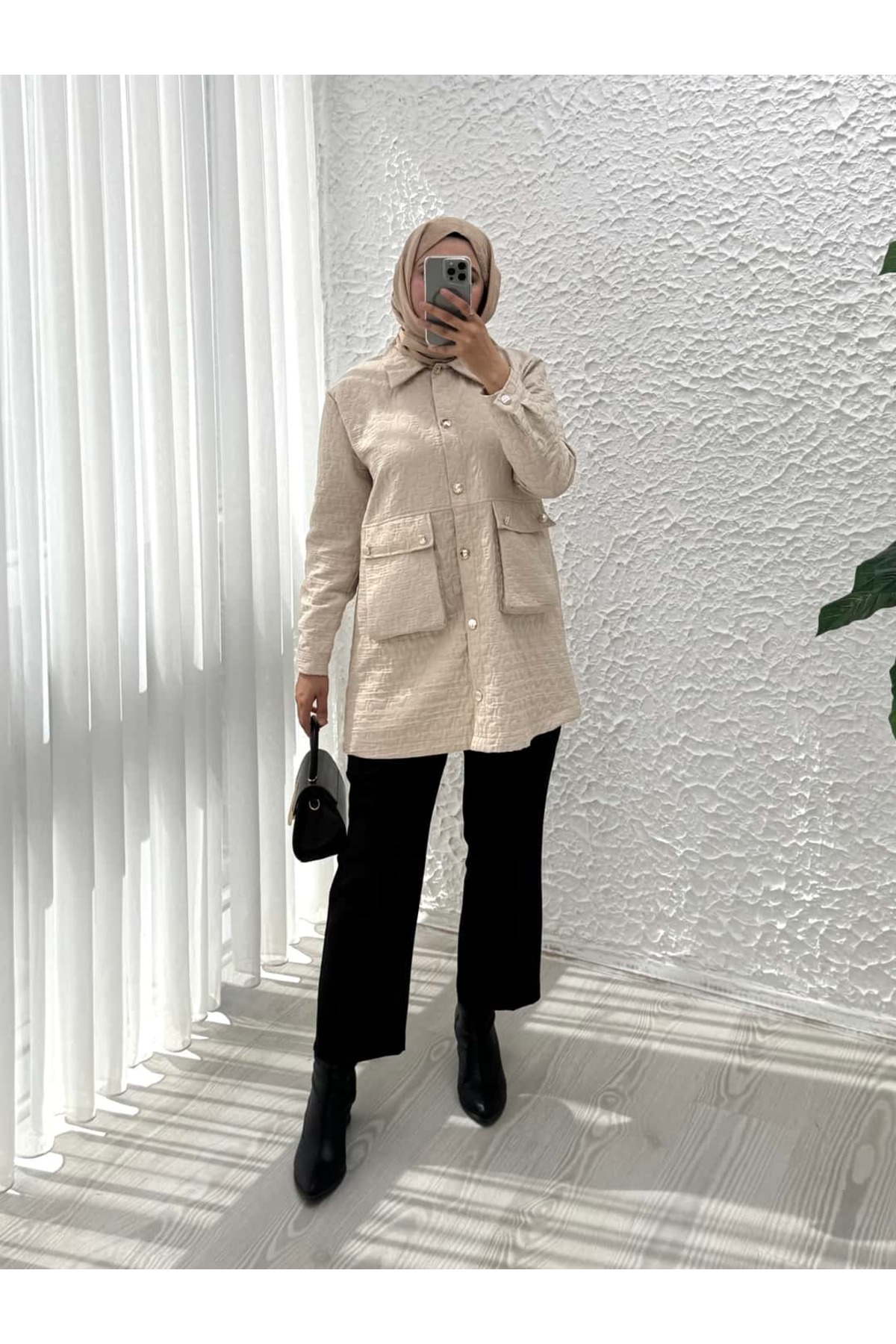 Queyla Aylin Cepli Kapitone Kap görsel 2