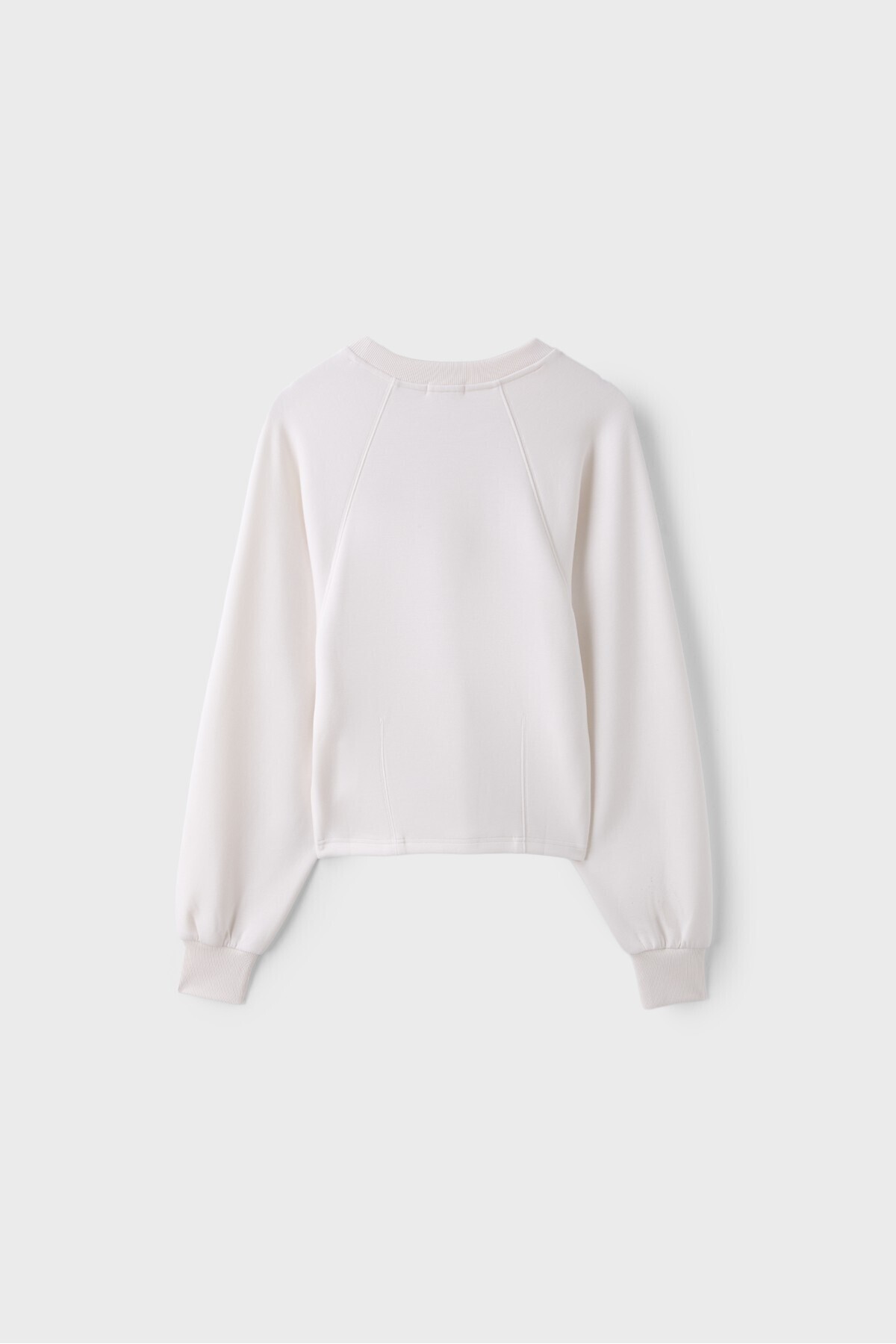 Stradivarius Yumuşak dokulu, beli oturan sweatshirt görsel 7