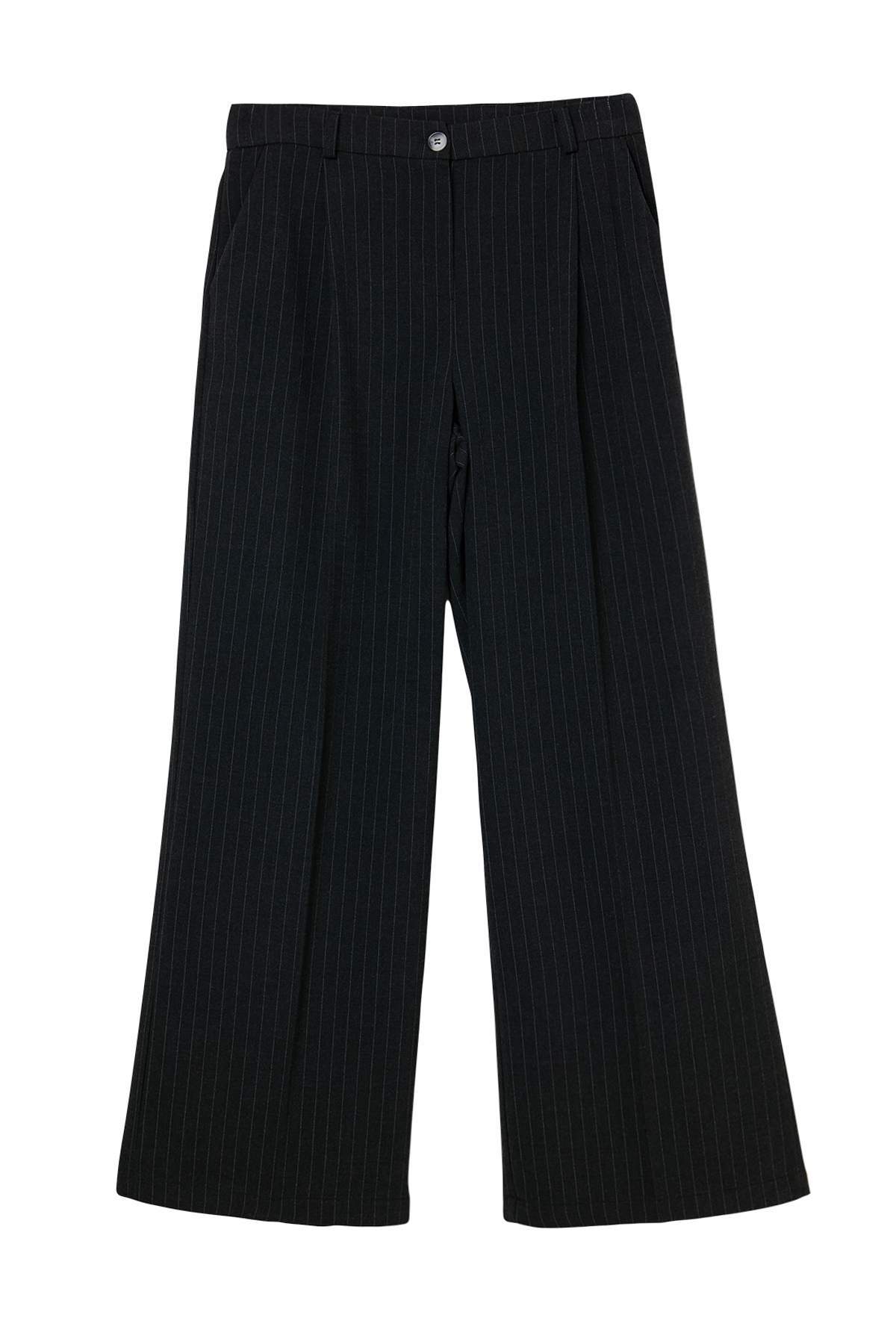 Trendyolmilla Petite Antrasit Beyaz Çizgili Geniş Paça Pantolon TWOAW27PL00096