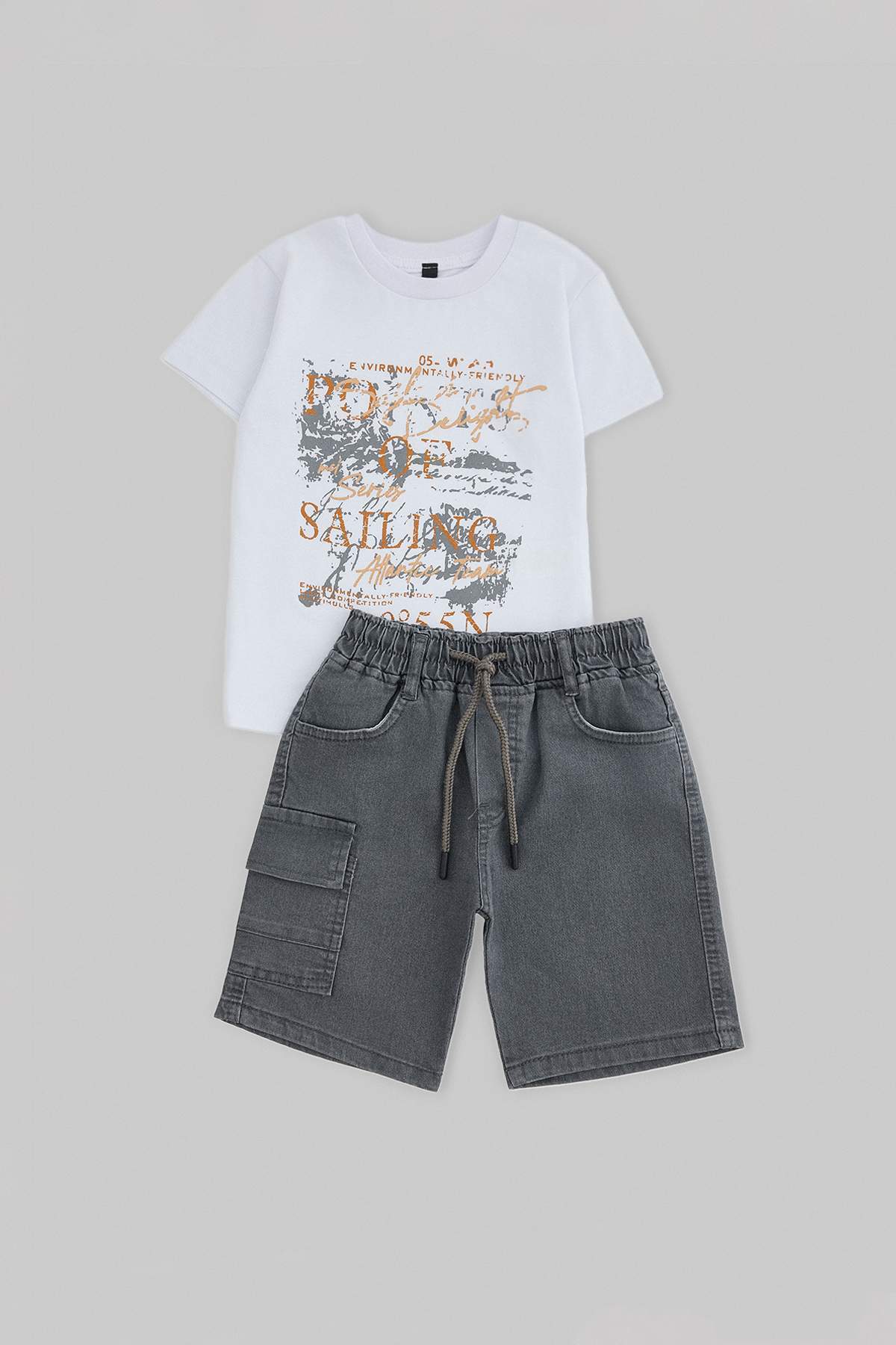 Trendyolmilla Kids Beyaz Erkek Çocuk Baskılı Alt-Üst Takım TKDSS26AU00150